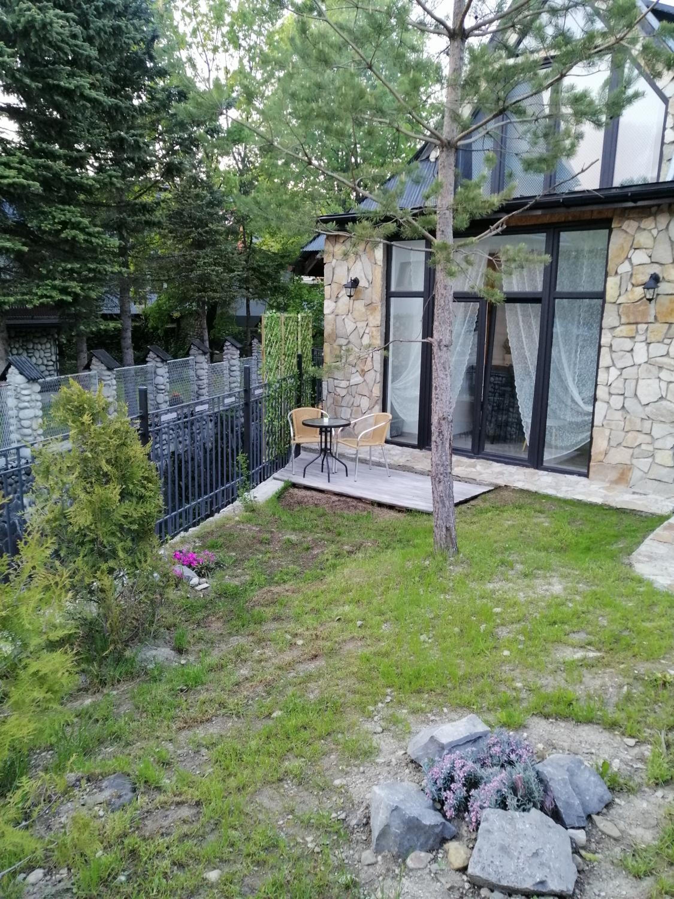 Photo 27
