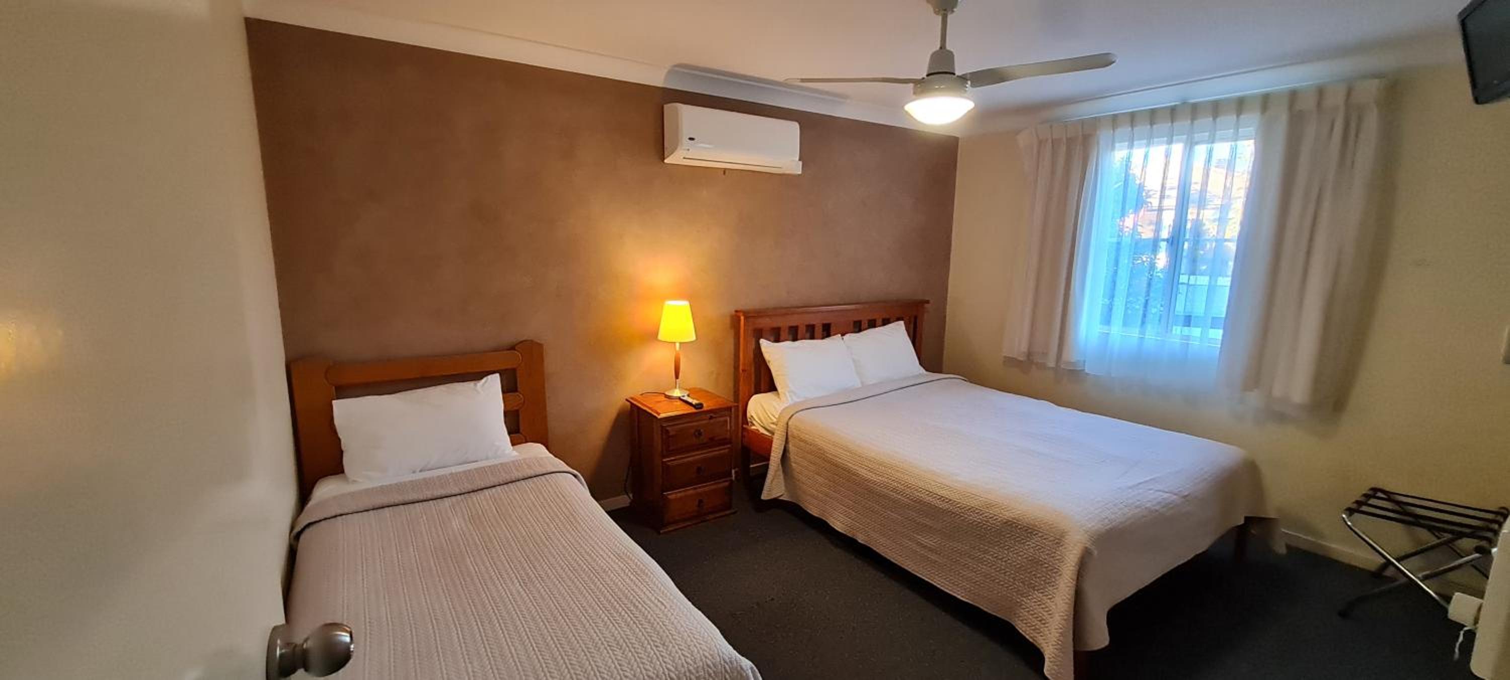 Golf Links Motel