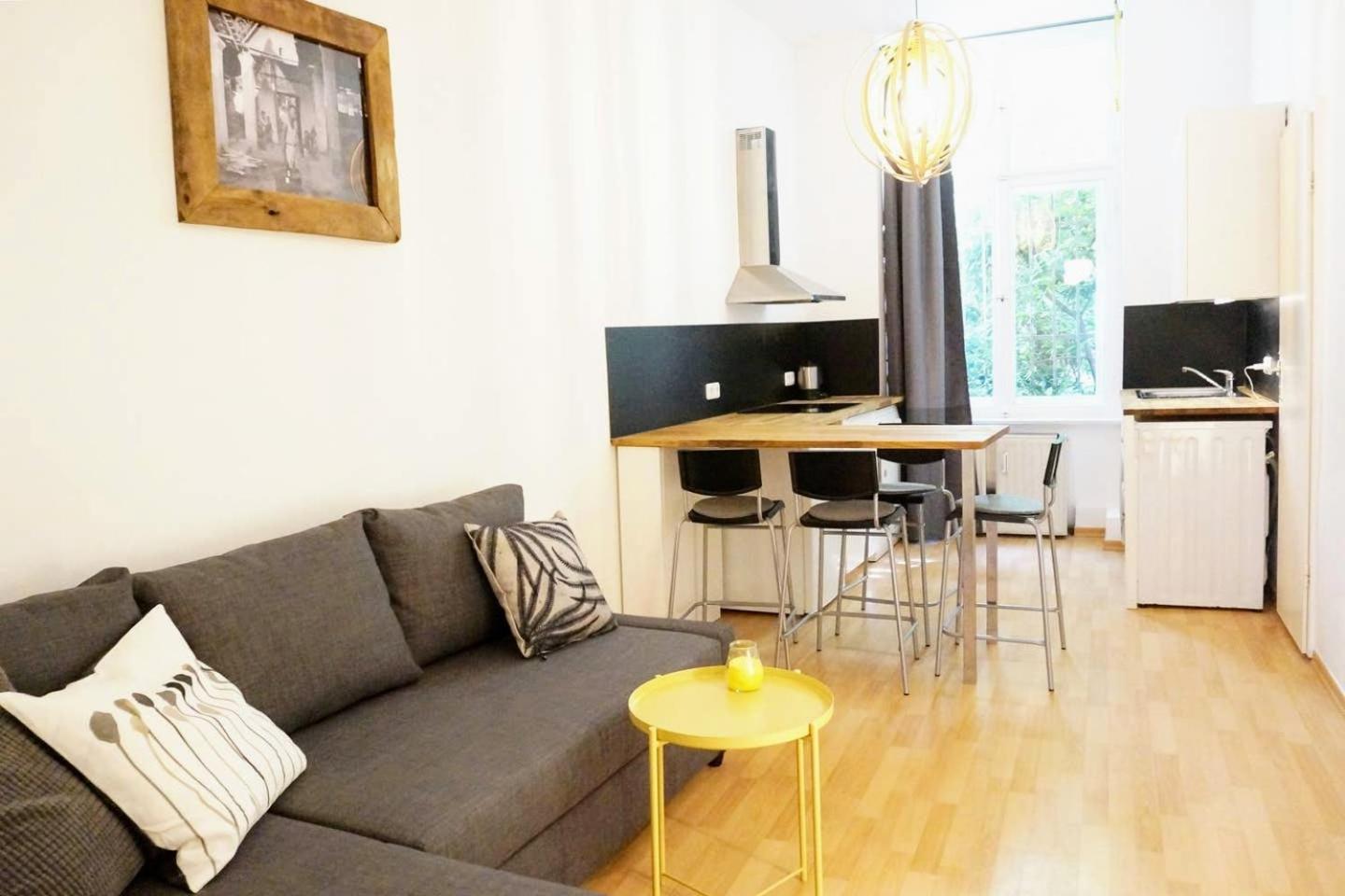 StayBearlin Apartments Prenzlauer Berg Dunckerstraße