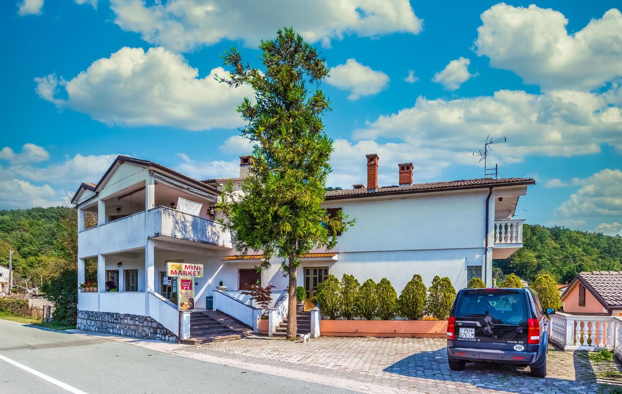 Apartments and Rooms Lago Rupa view 2