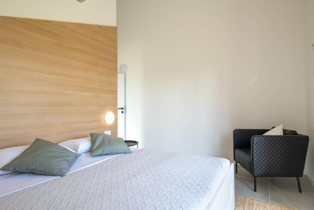 Villa Mateo with heated pool view 4