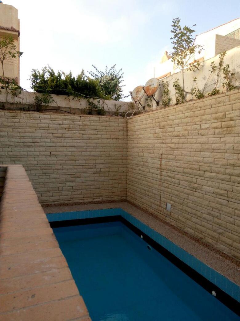 7B Chalet 4 bedrooms basement114 b on the pool green beach view 4