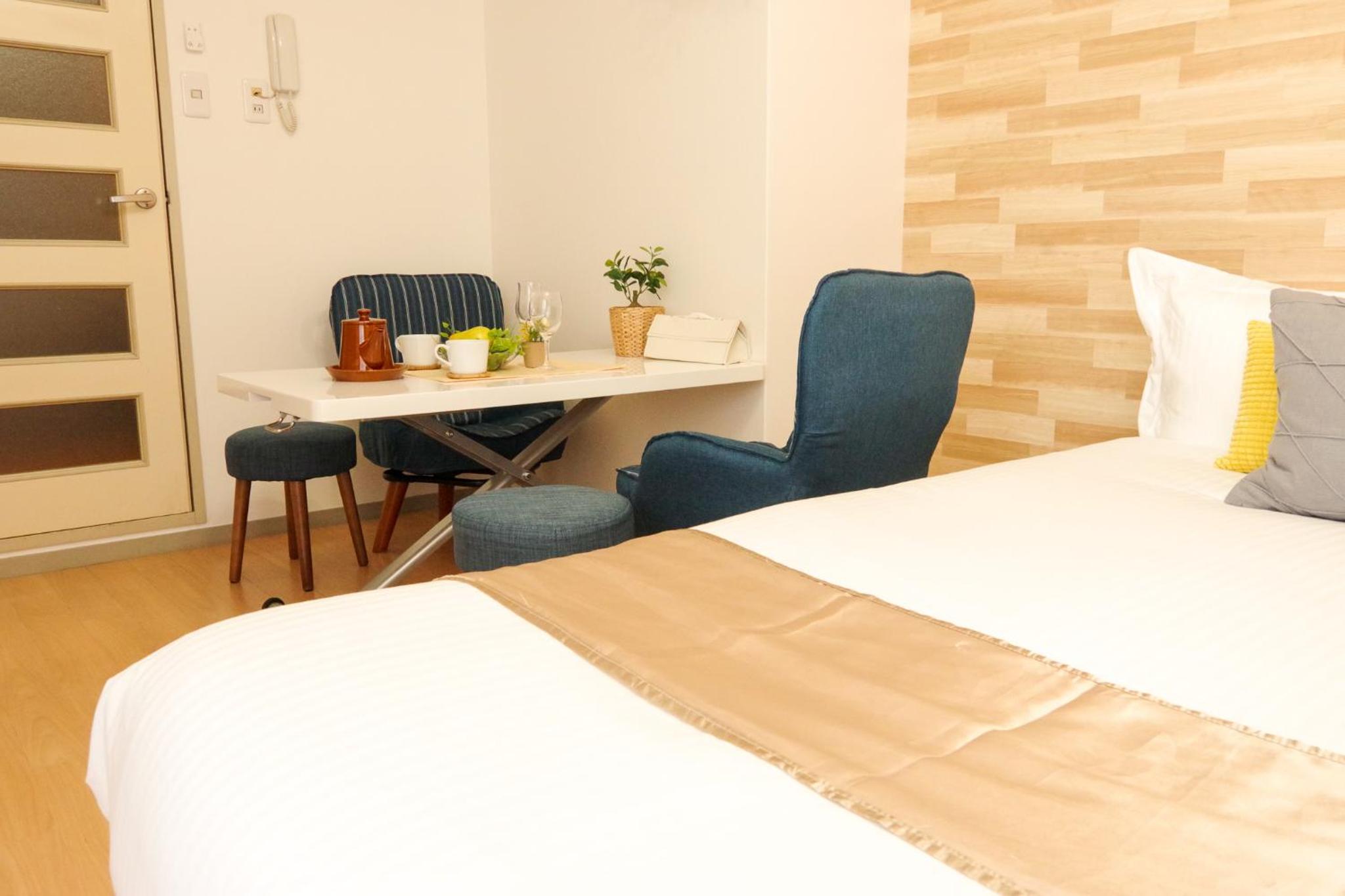 Nippombashi Art Hotel 801