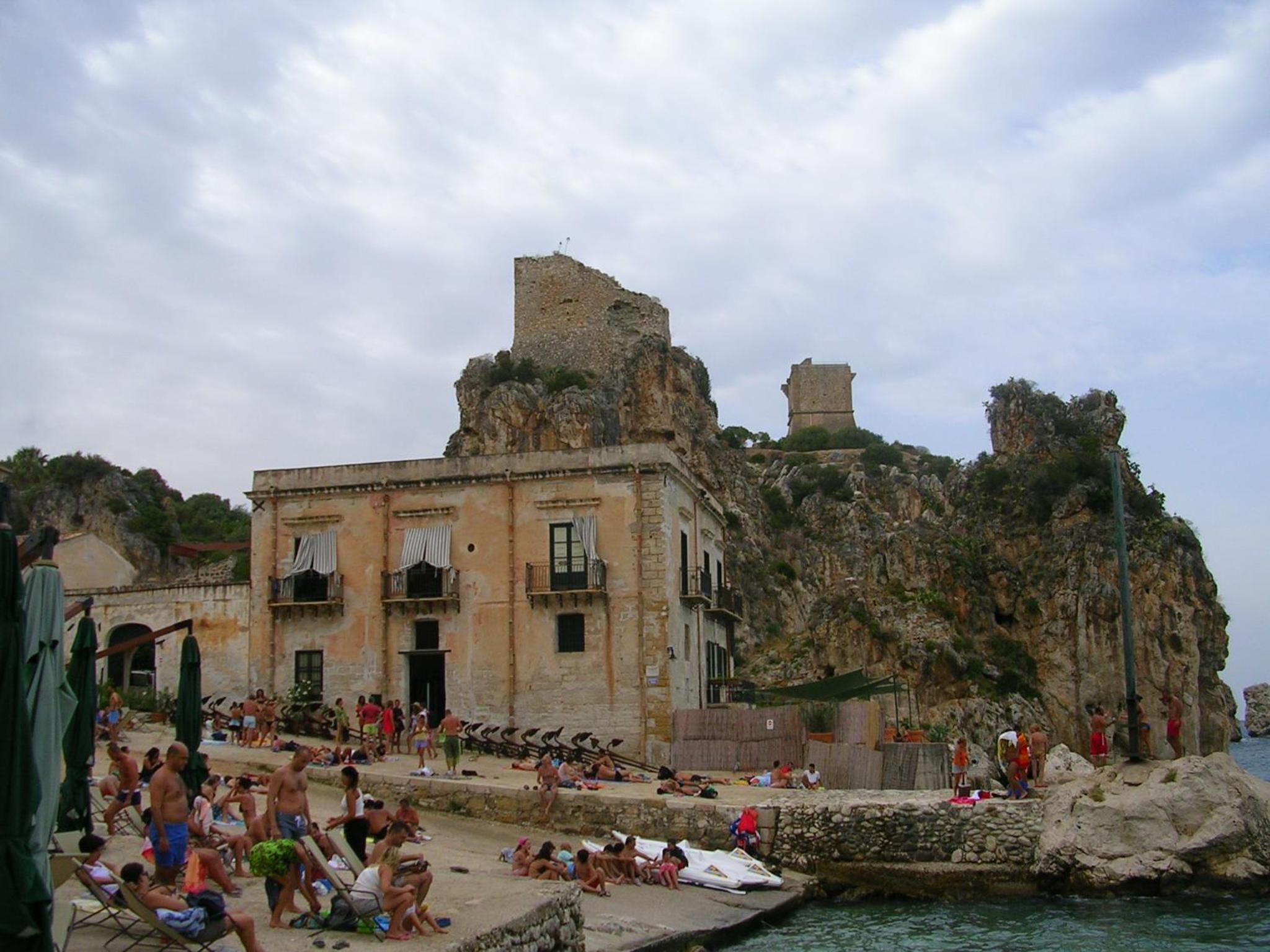 La Perla del Golfo view 3