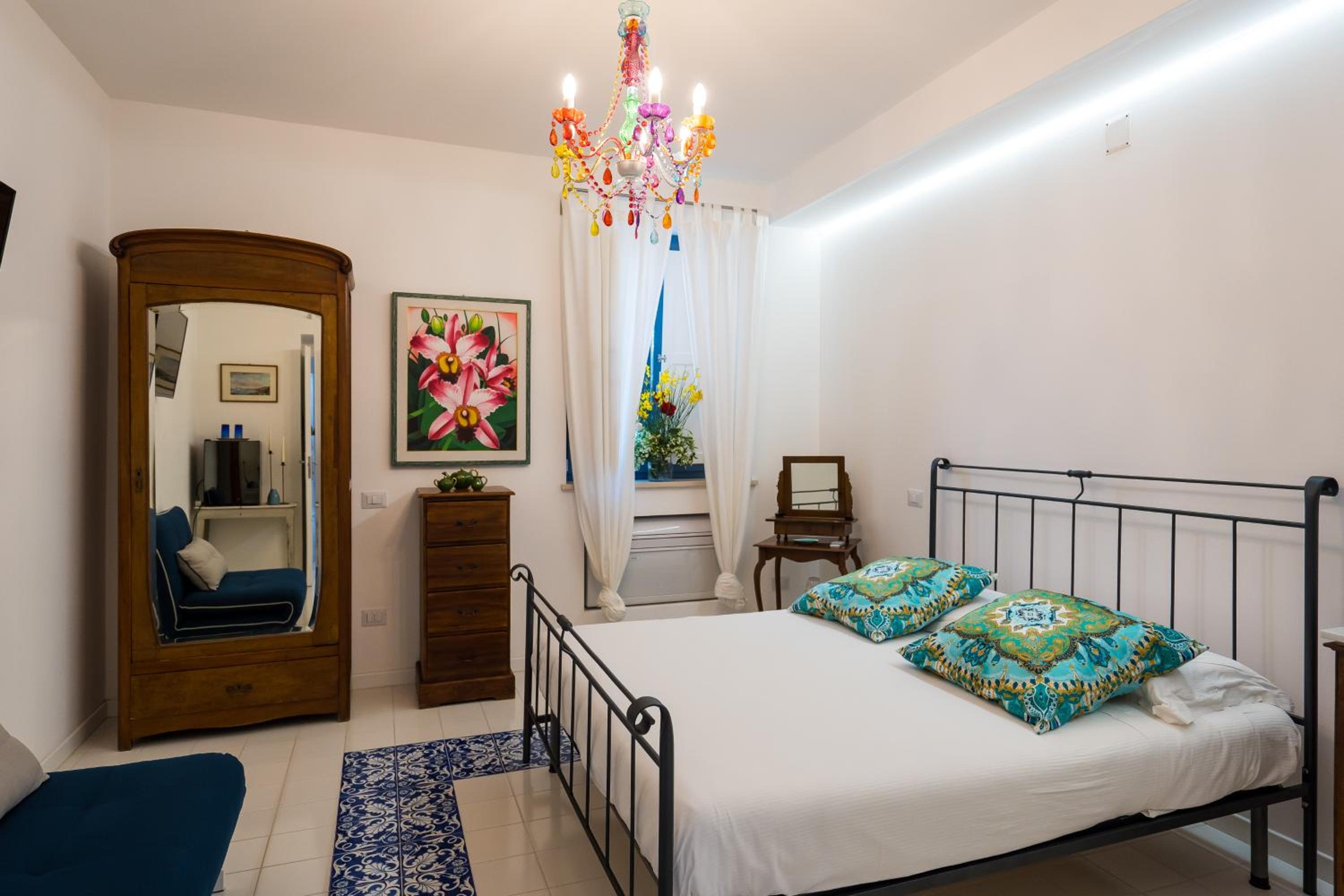Ispani Inn Resort