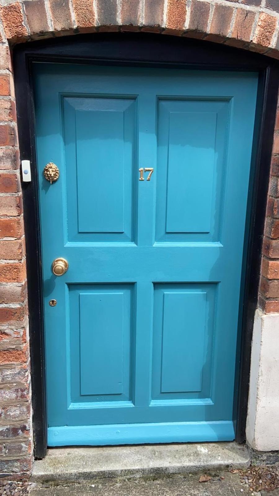 Cathedral Quarter House with free Secure Driveway Parking for 2 Cars, photo 39