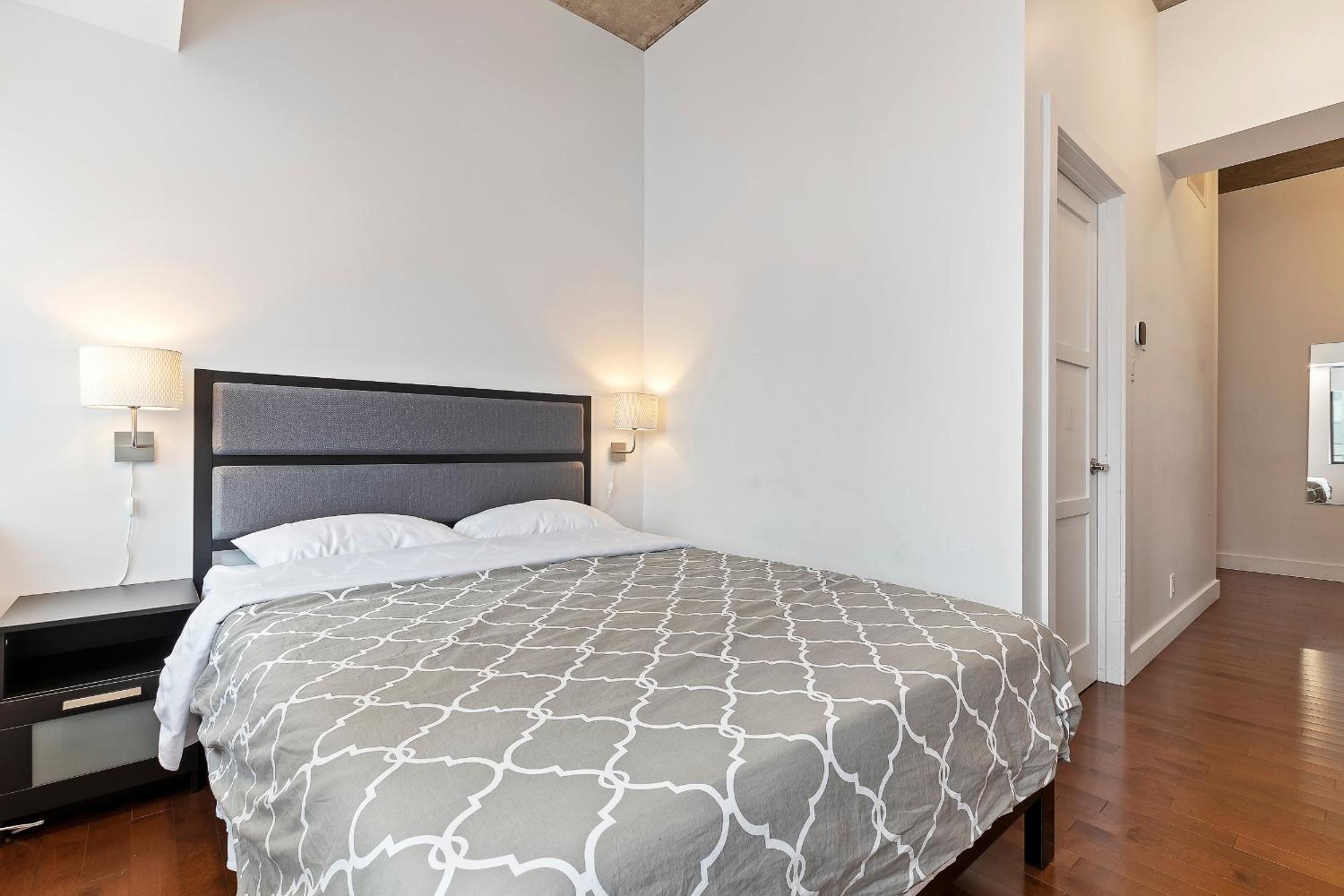 mtlFlats - Condotel Le Luxe