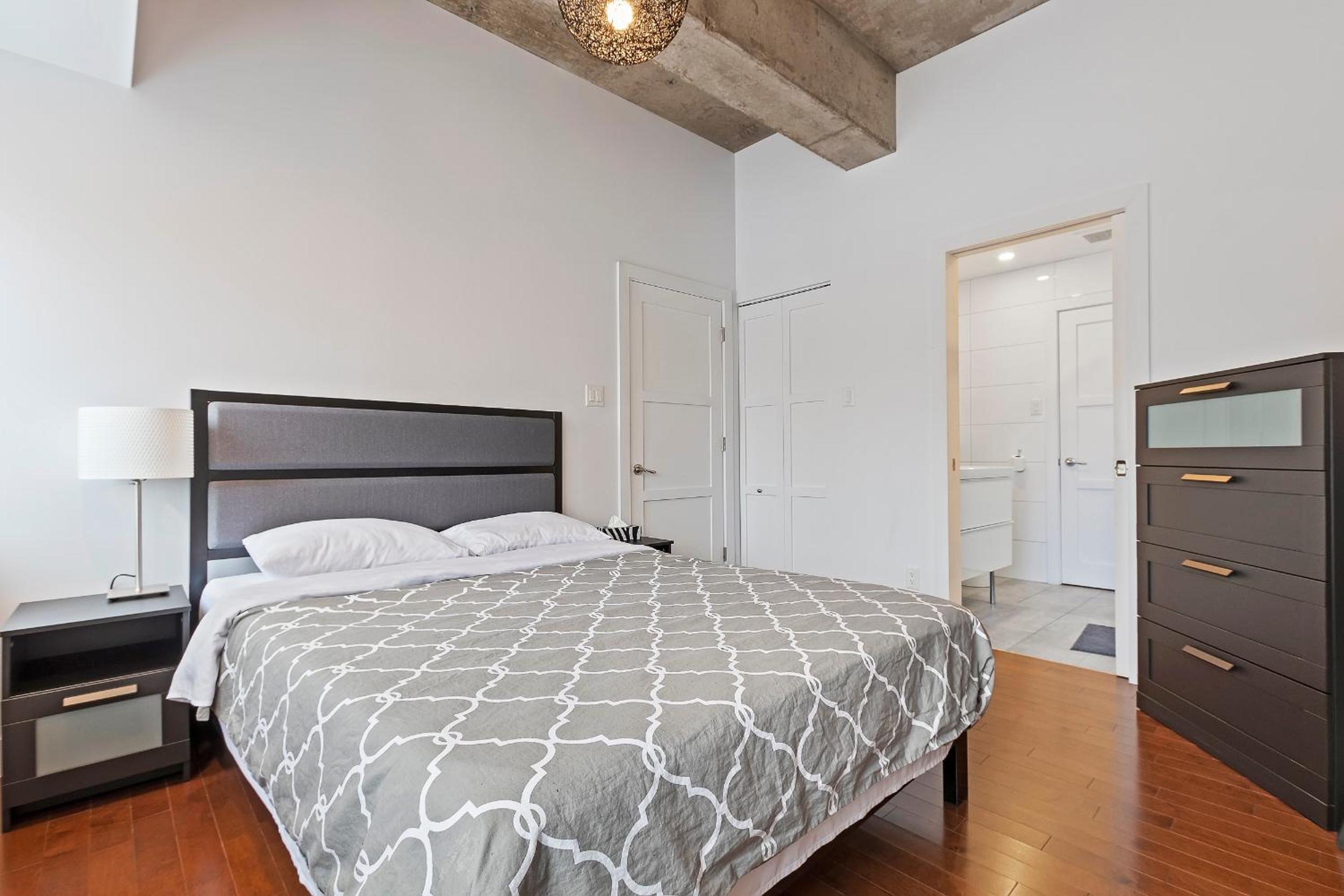 mtlFlats - Condotel Le Luxe