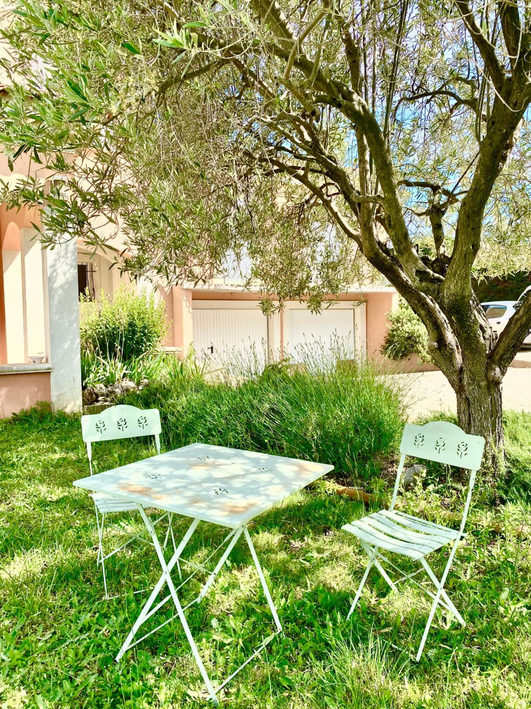 Villa et maisonnette provençales view 4