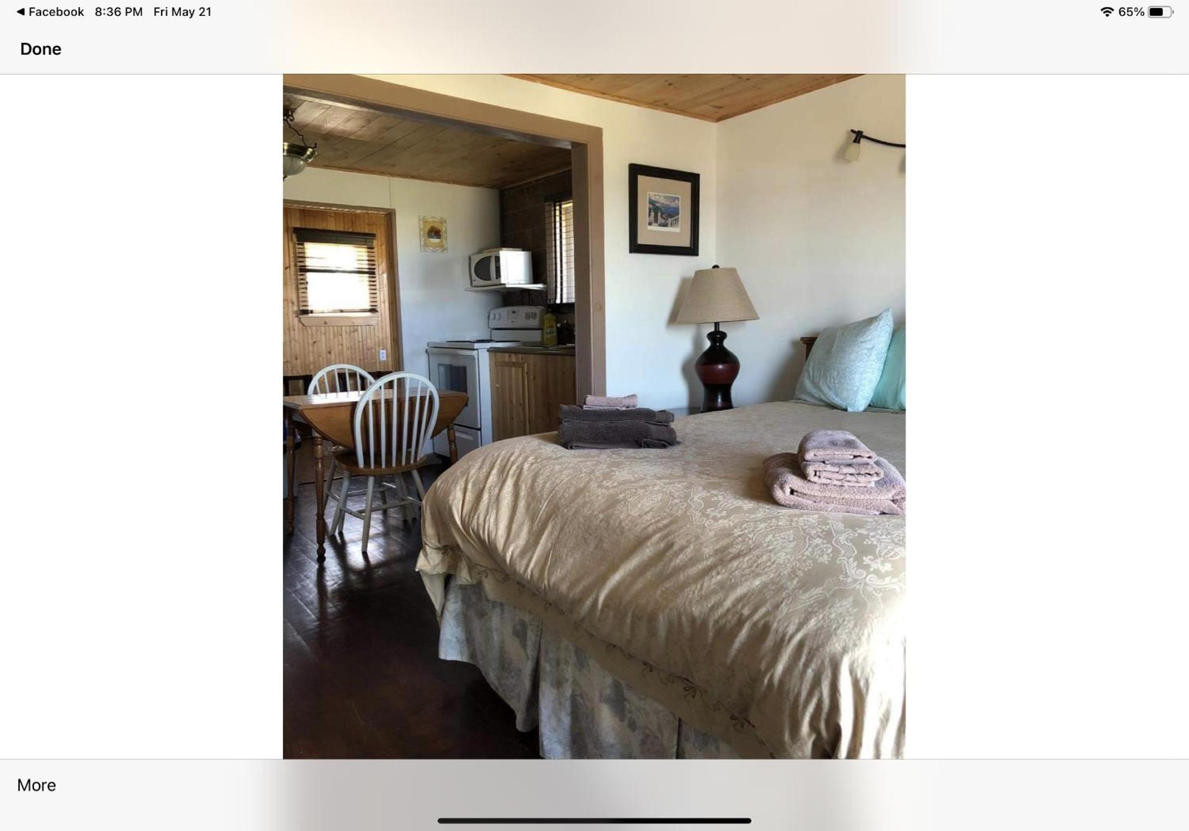 Bird Island B&B Bed and Bubble