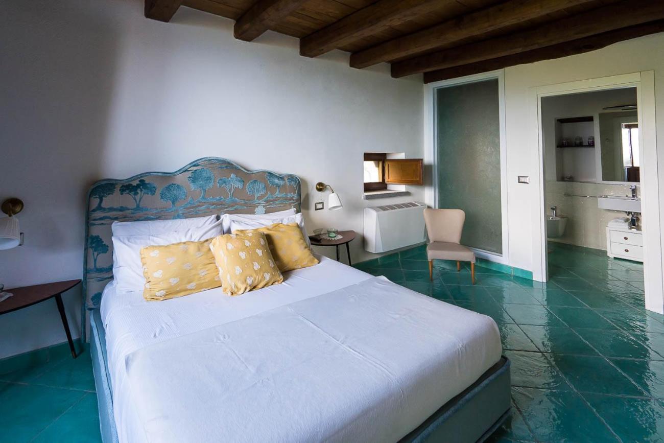 Ispani Inn Resort