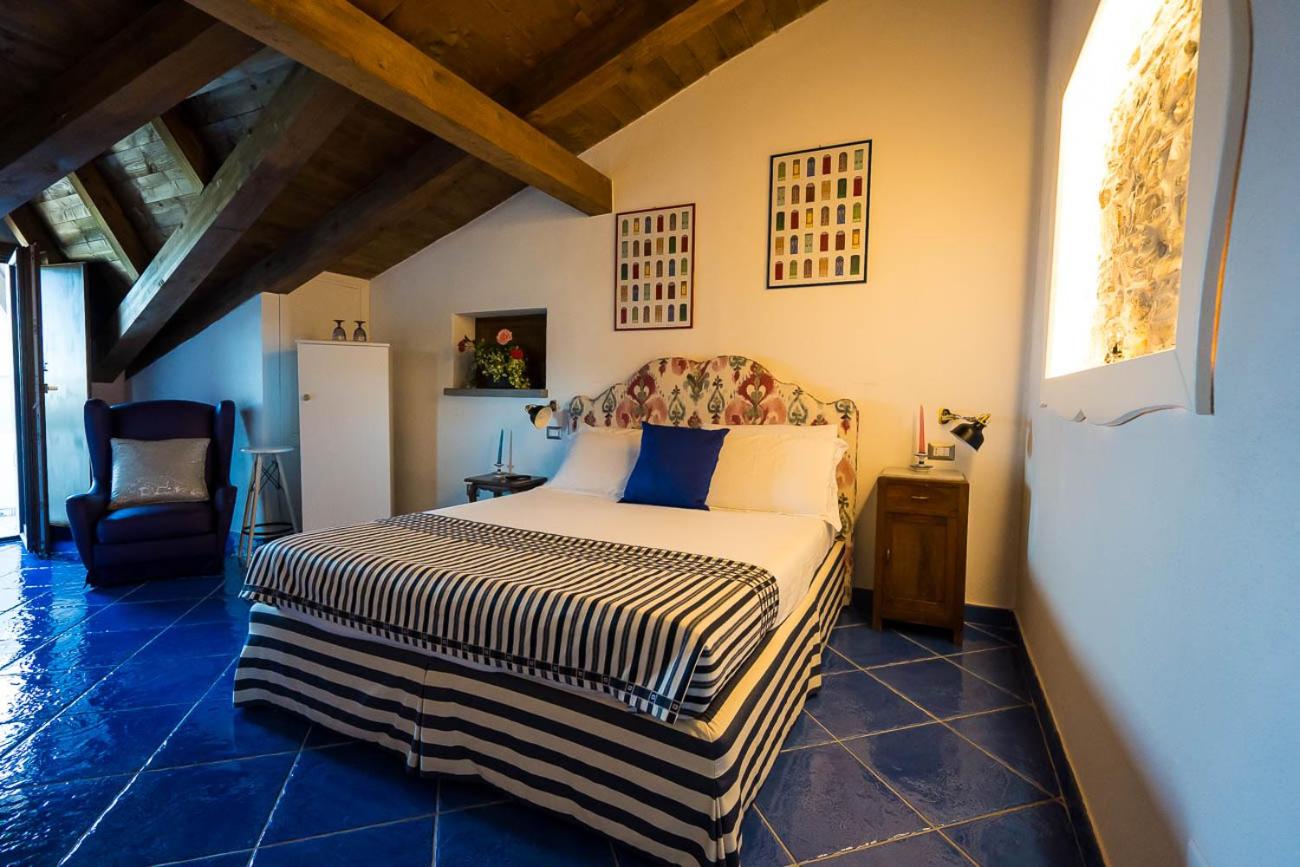 Ispani Inn Resort