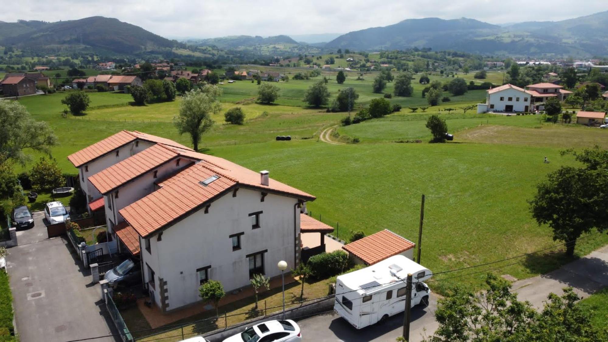 Casa en Sobarzo, junto al Parque de Cabárceno view 3
