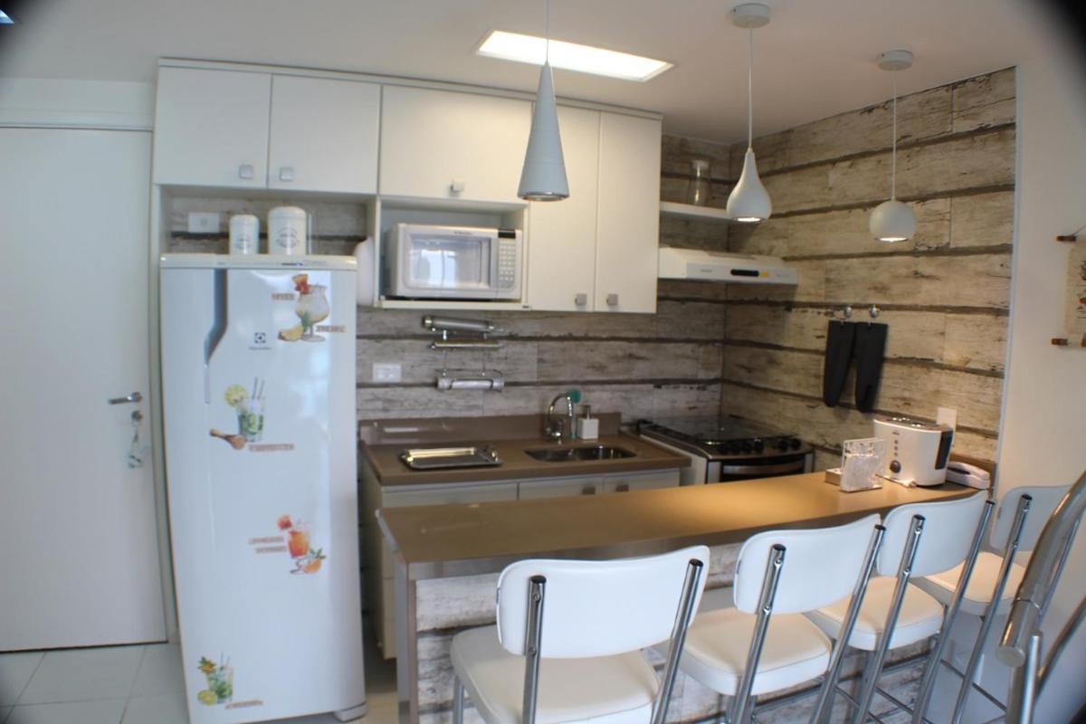 Apartamento com cobertura em Porto Real Suítes