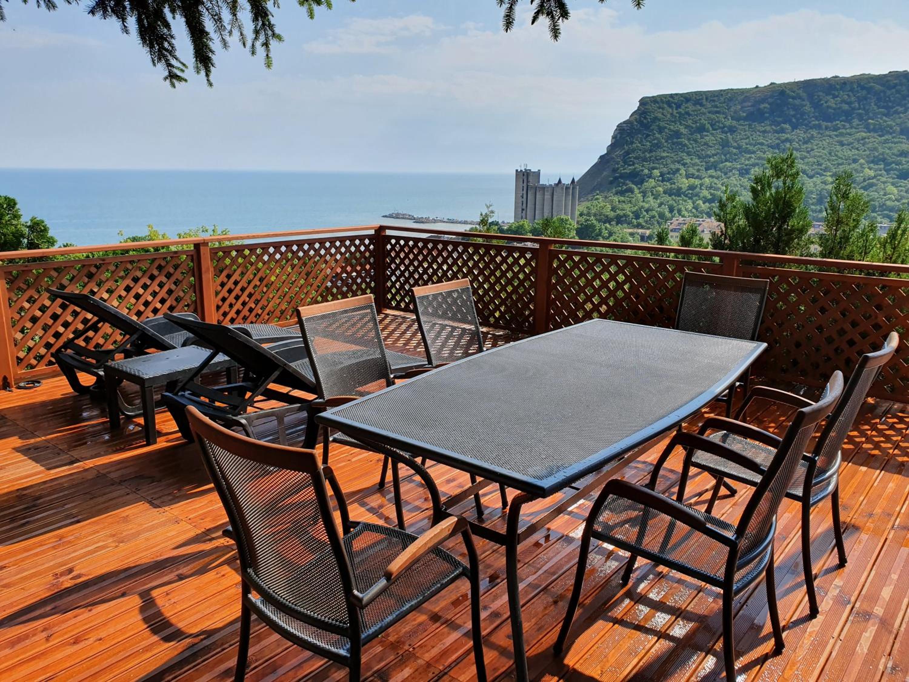 Villa Dechkoni