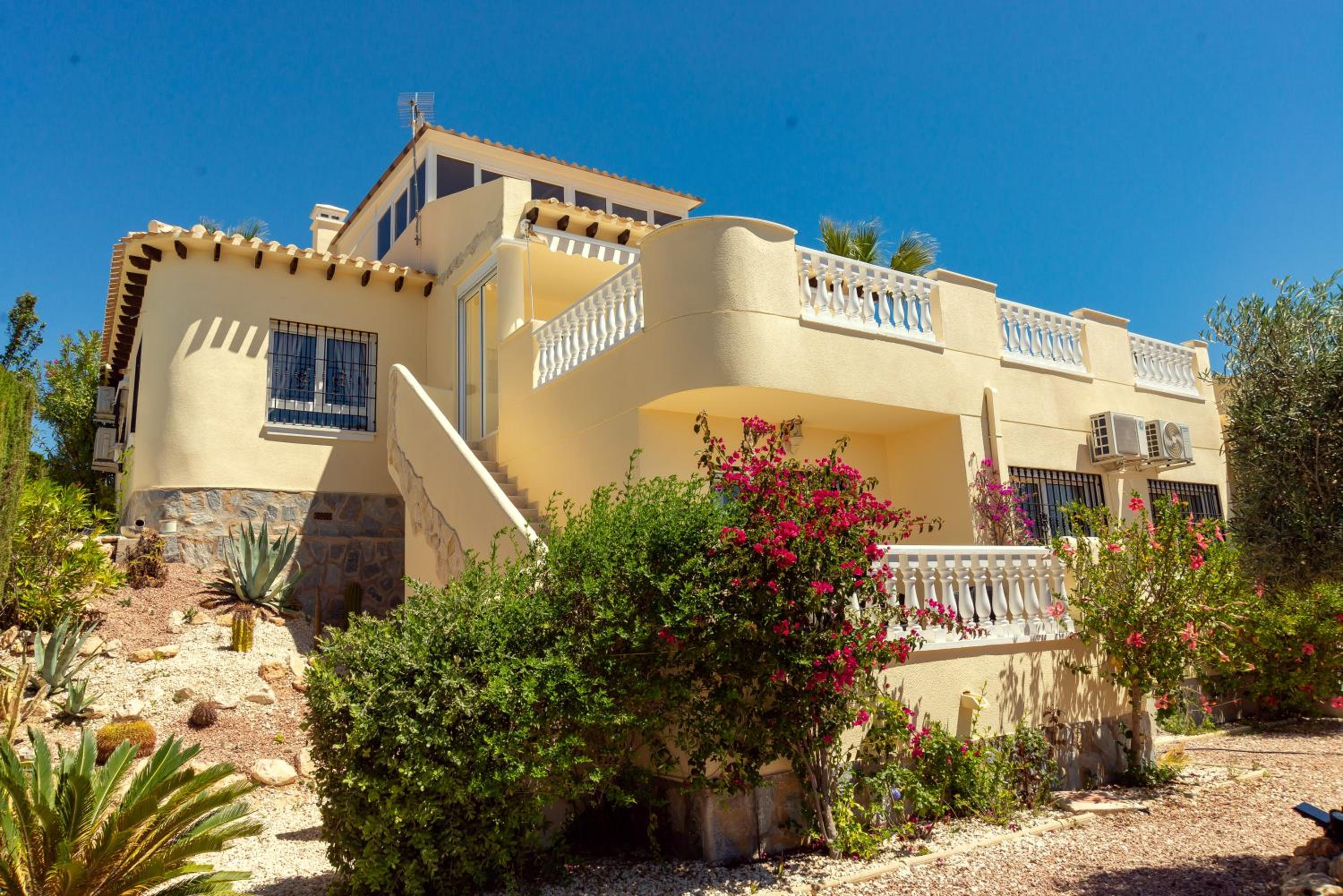 Holiday VILLA GOLF & SEE VIEW Villamartin view 3