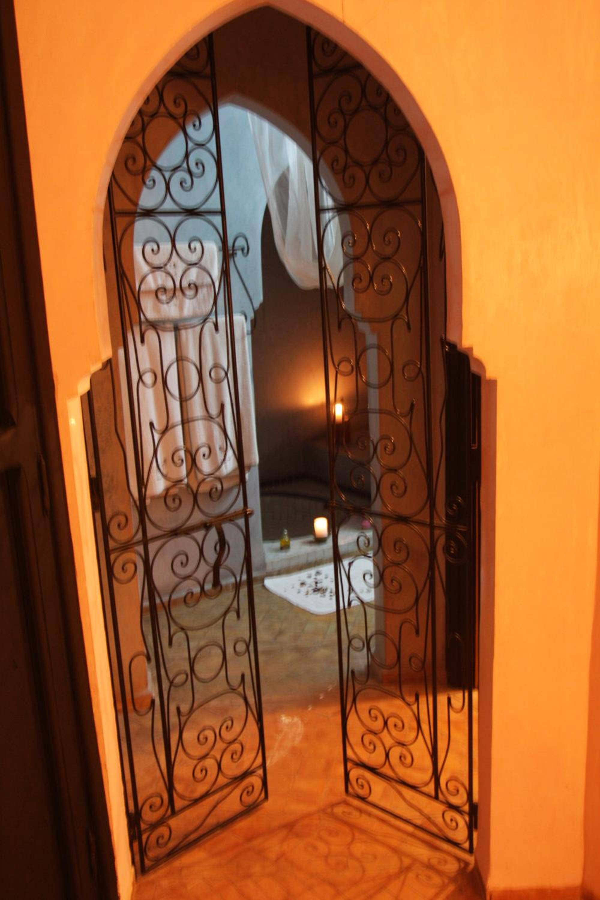 Photo 8