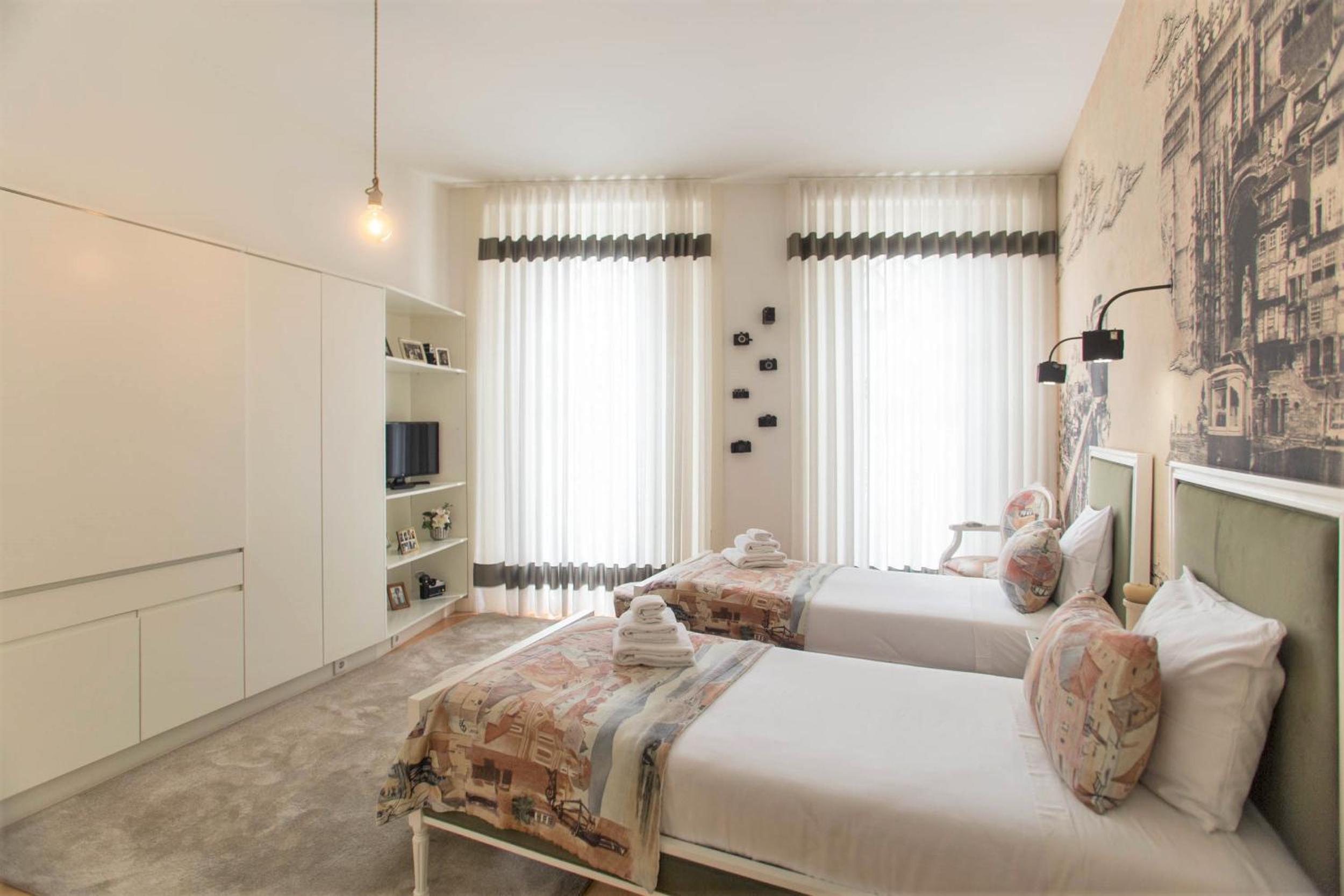 Aliados Downtown Studio by Porto City Hosts view 3