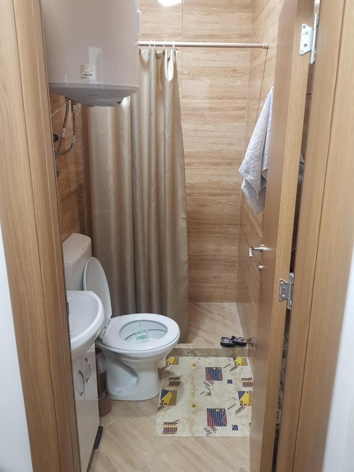 Photo 18