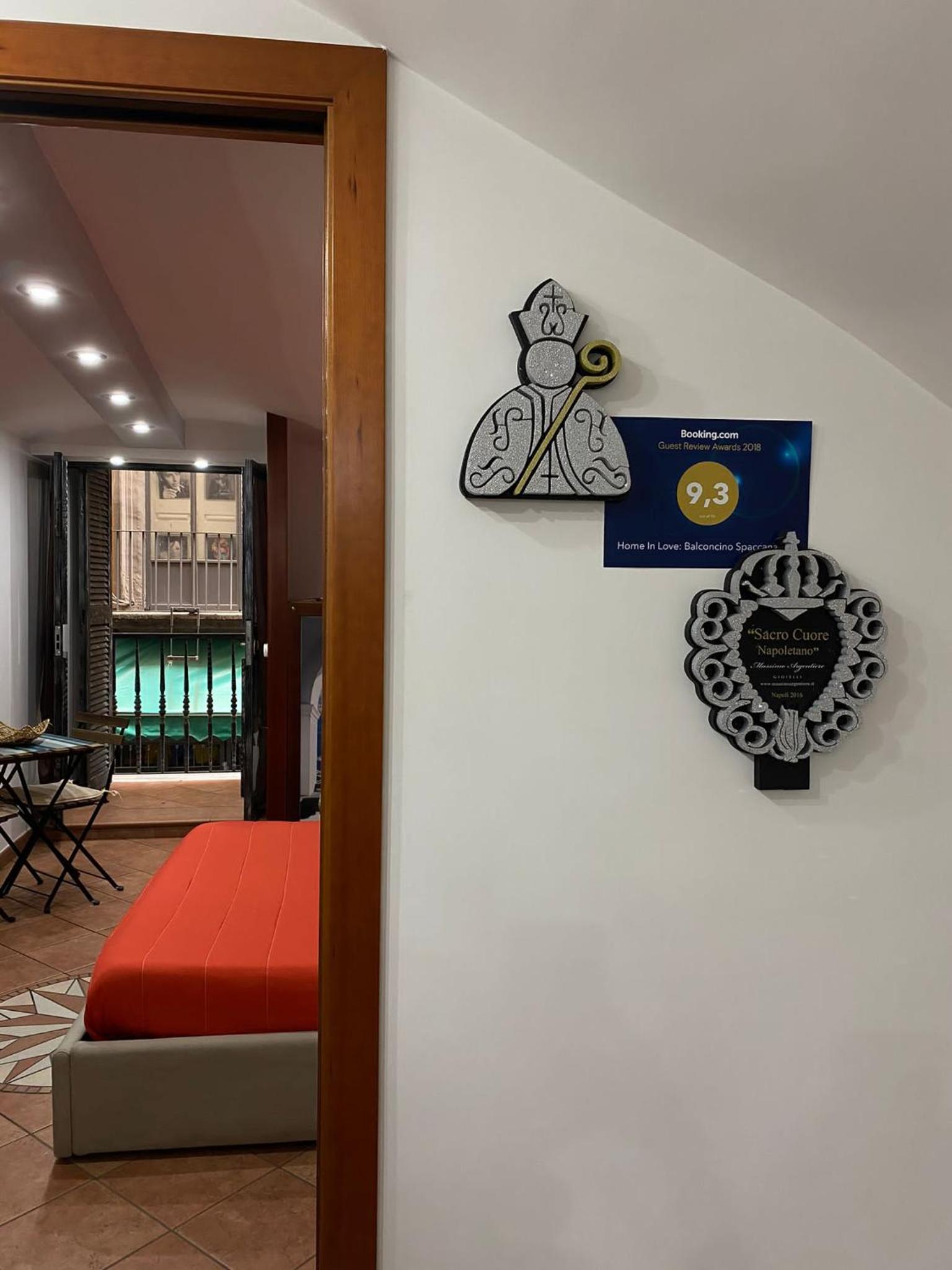 Home in love: balconcino spaccanapoli