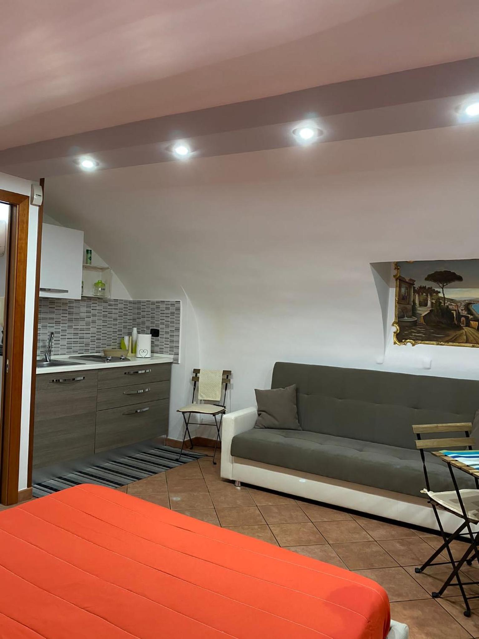 Home in love: balconcino spaccanapoli
