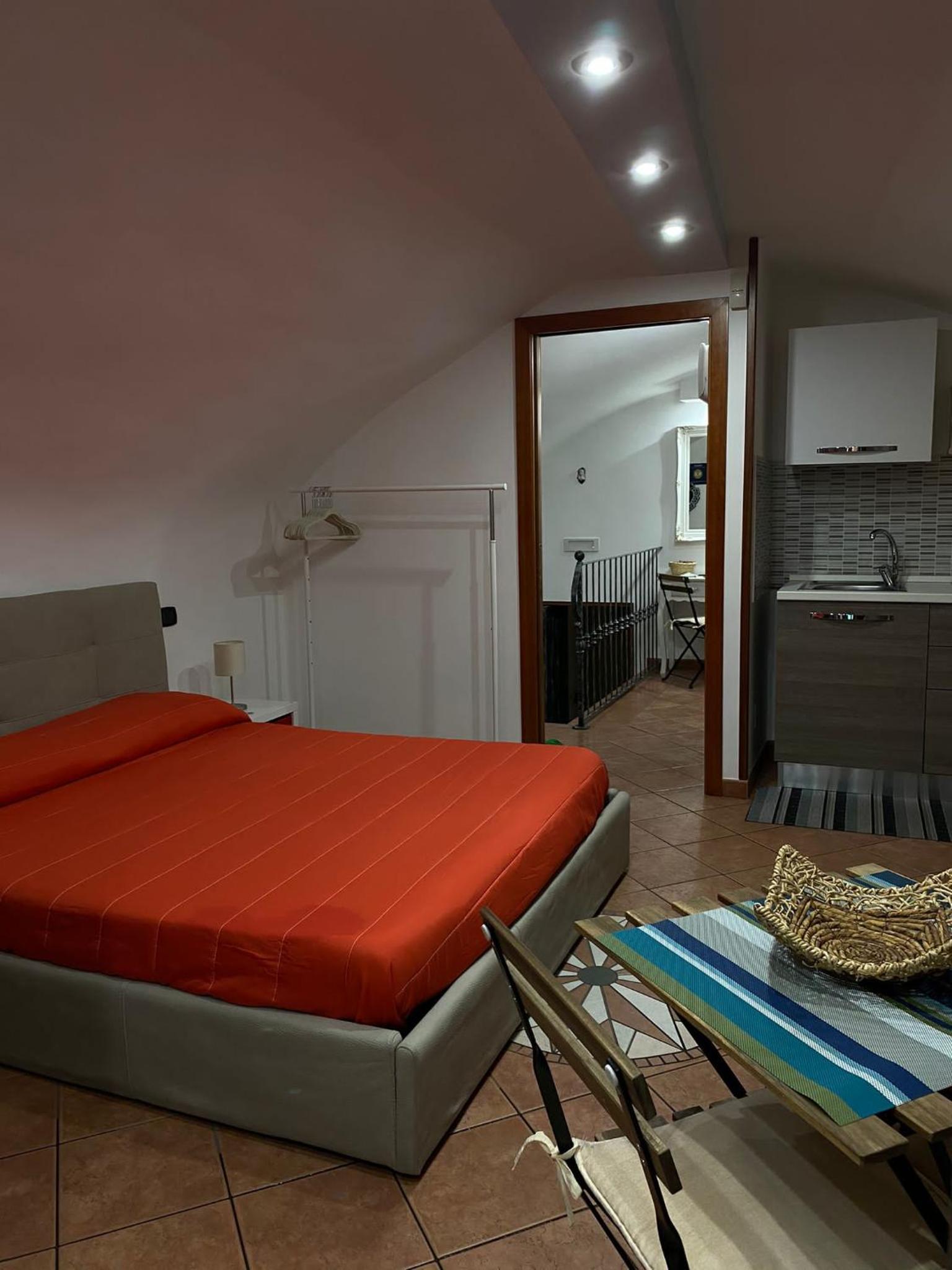 Home in love: balconcino spaccanapoli