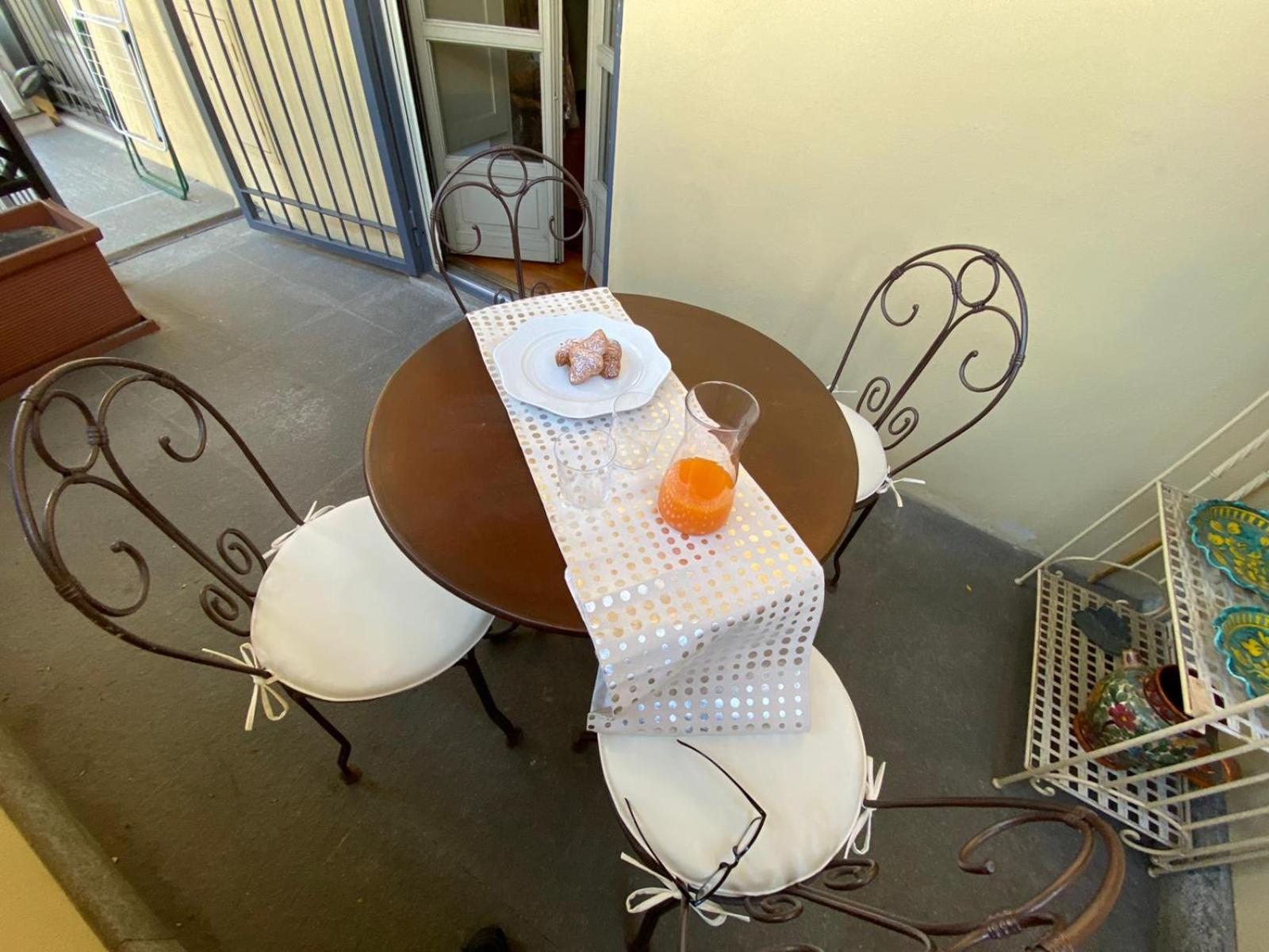 Julius suite photo 4