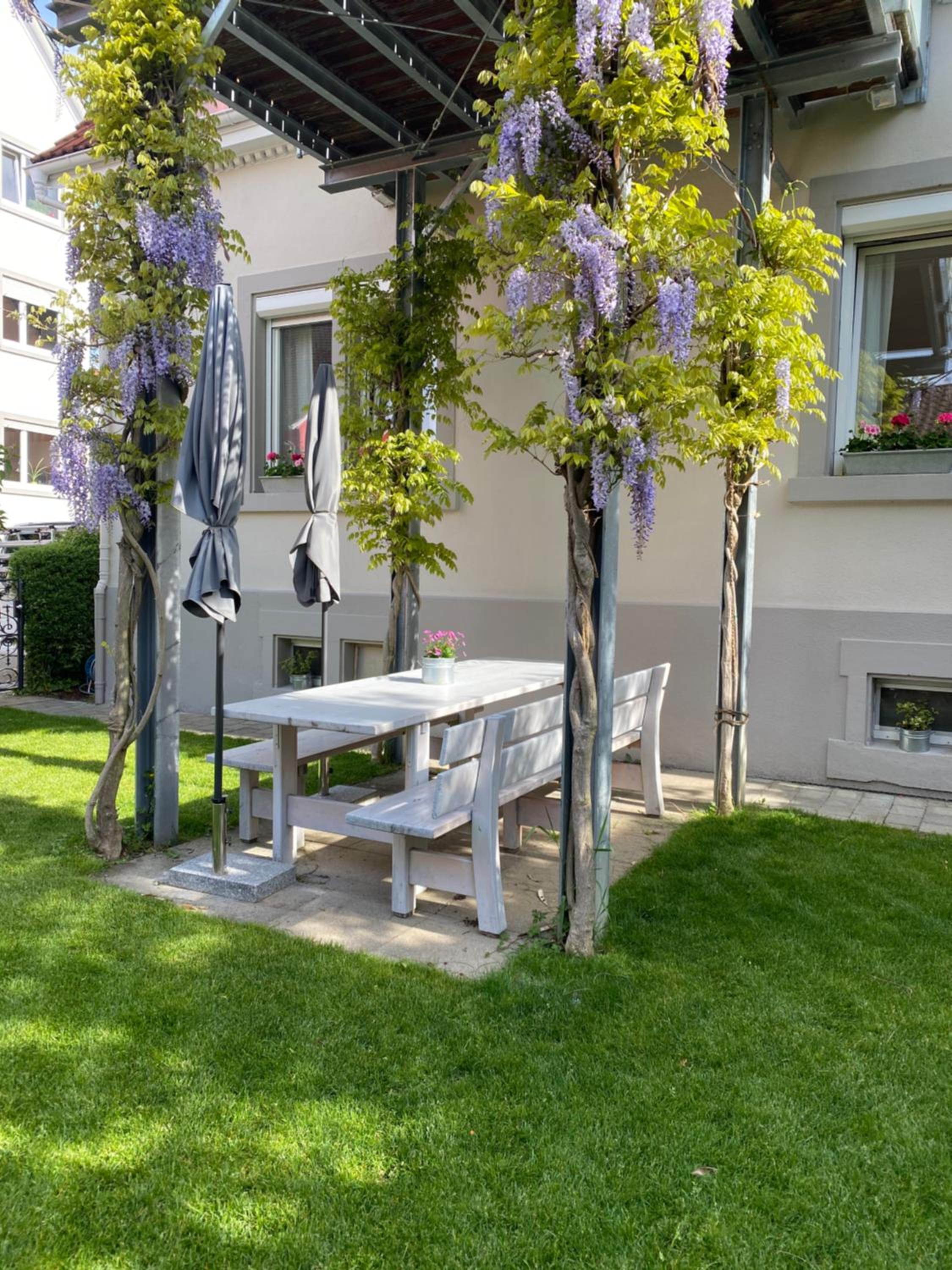 seeglueck OASE - Charmante Unterkunft mit Garten Gästezimmern und Tiny House nahe Universität Insel Mainau und See in Konstanz