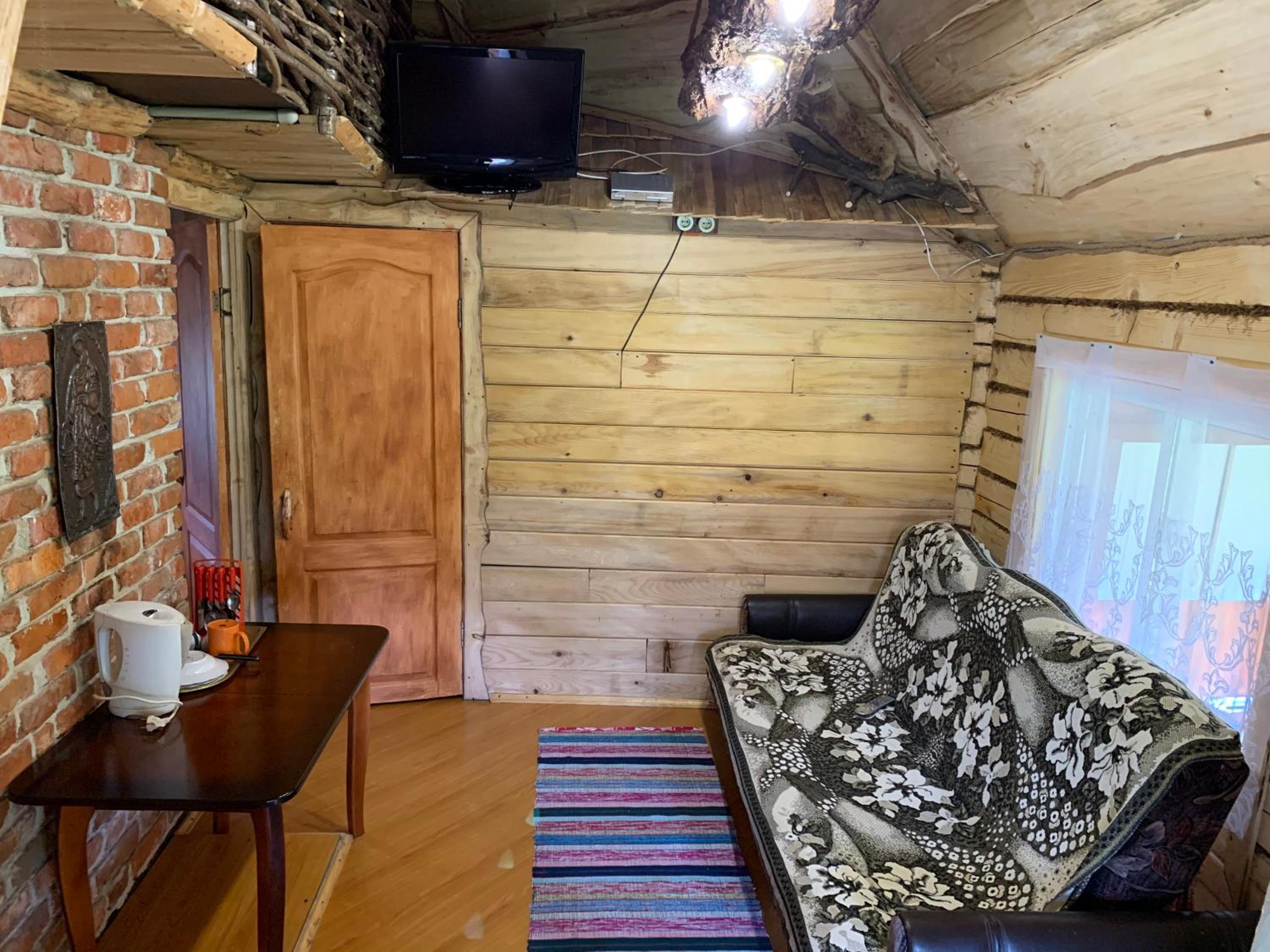 Photo 19