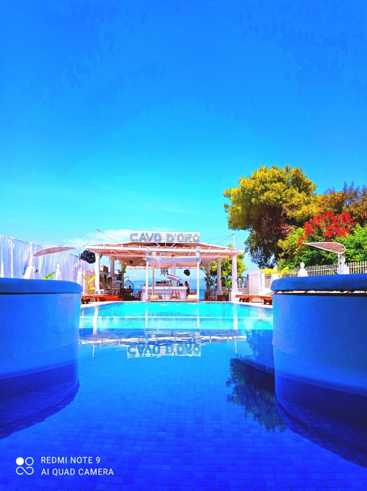 Cavo D' Oro Complex en Kavos — recepcion & lobby