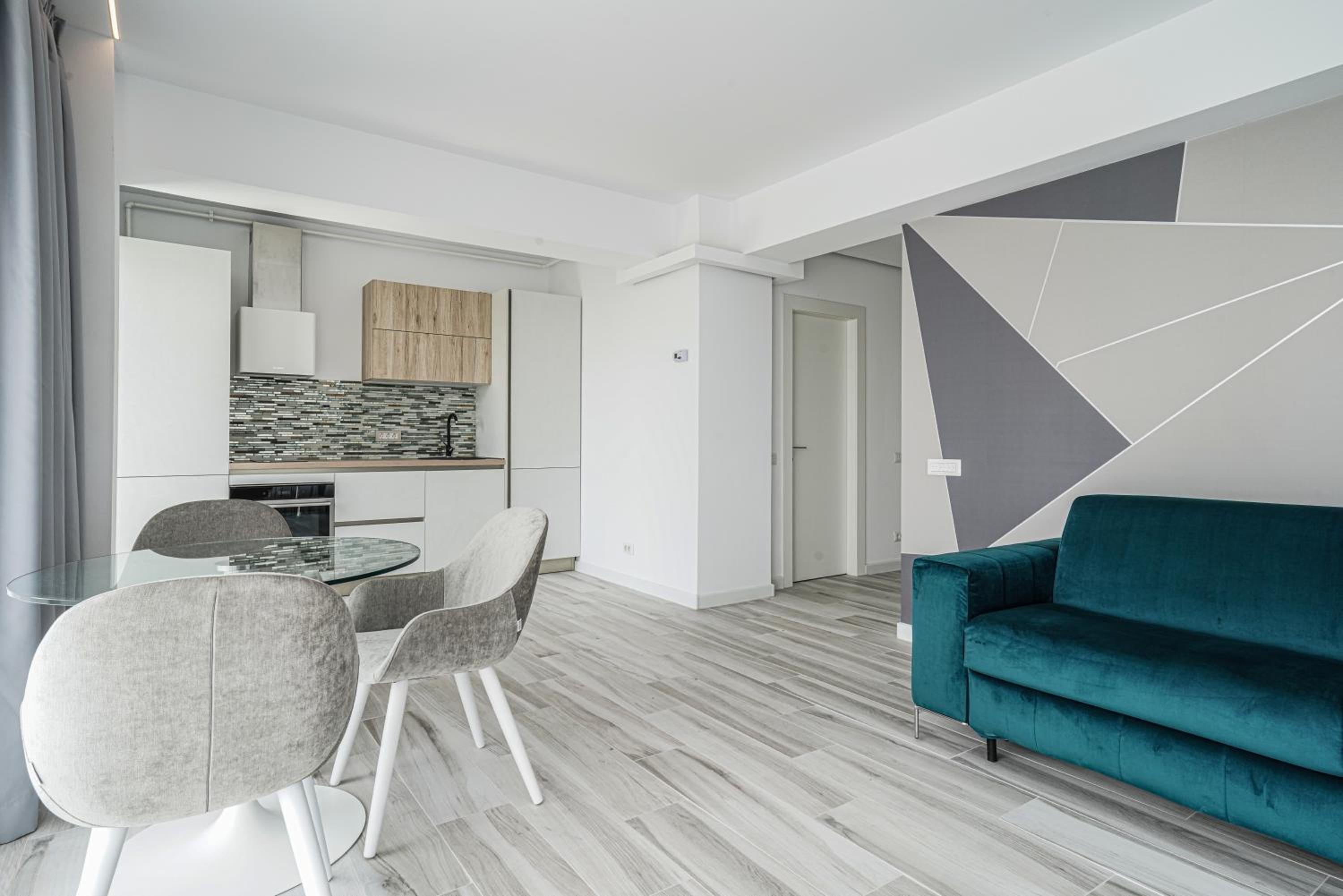 Bel Air Apartments Mamaia Nord view 5