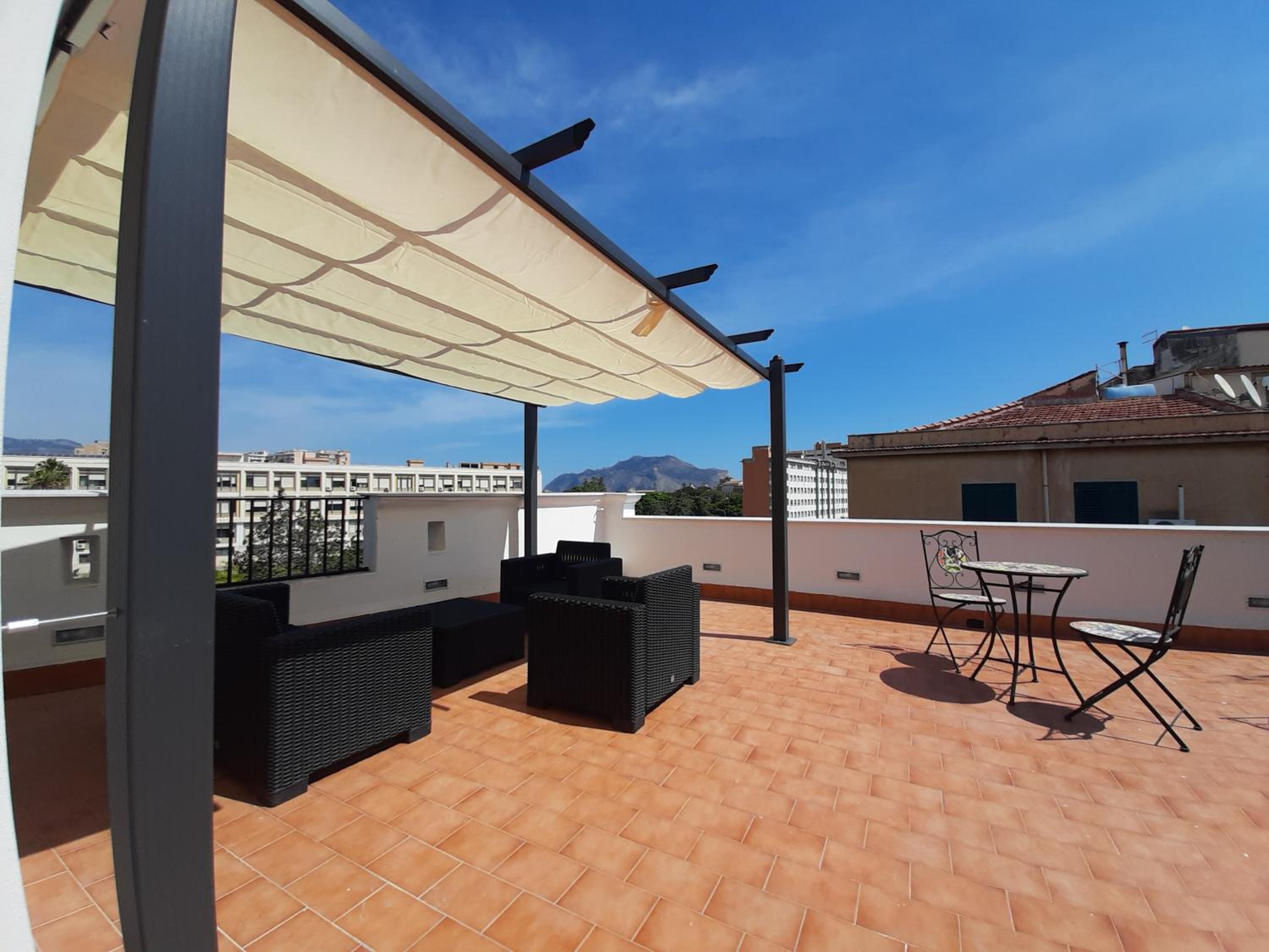 Triscele house view 4