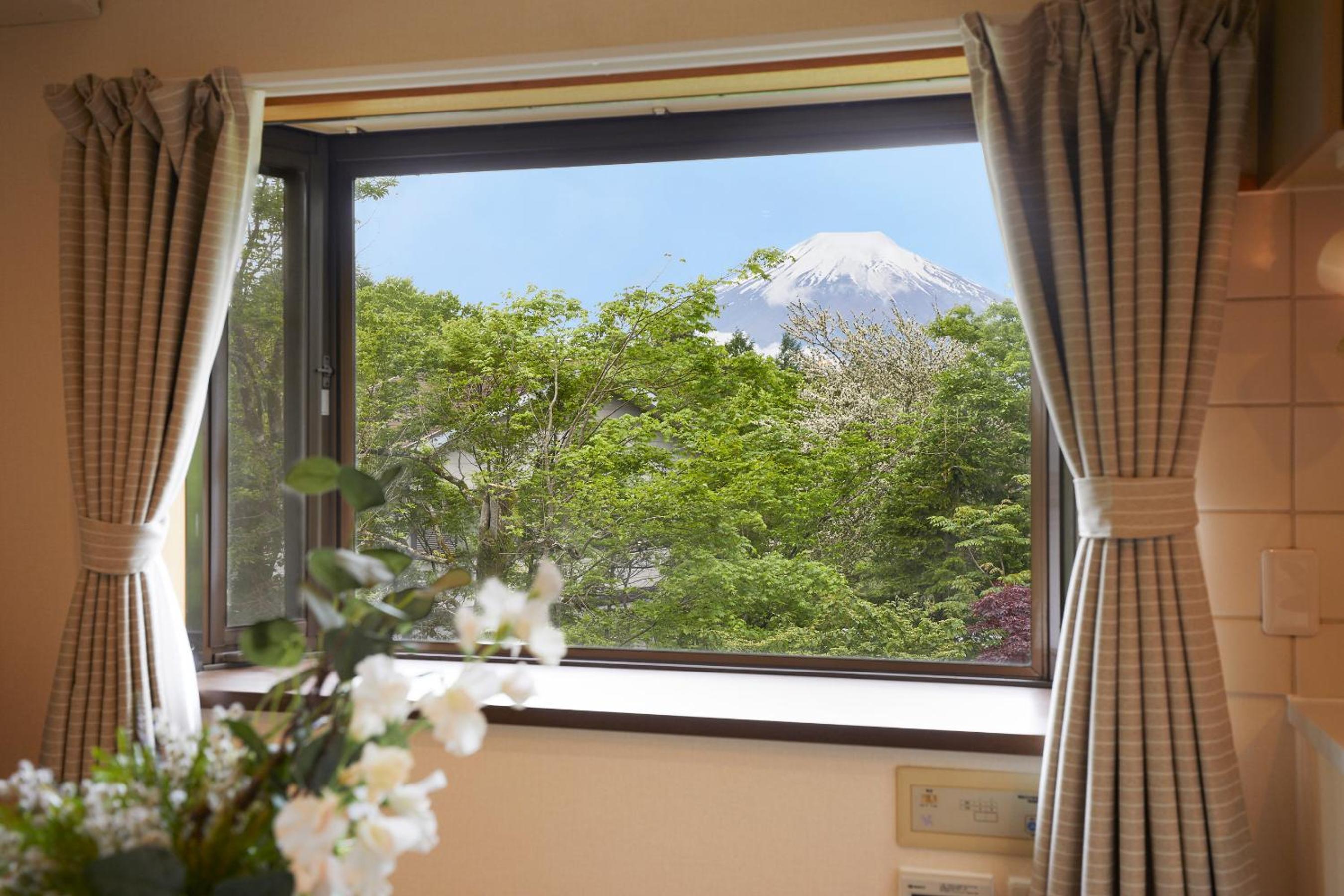 湖の辺の宿時翠 view 4