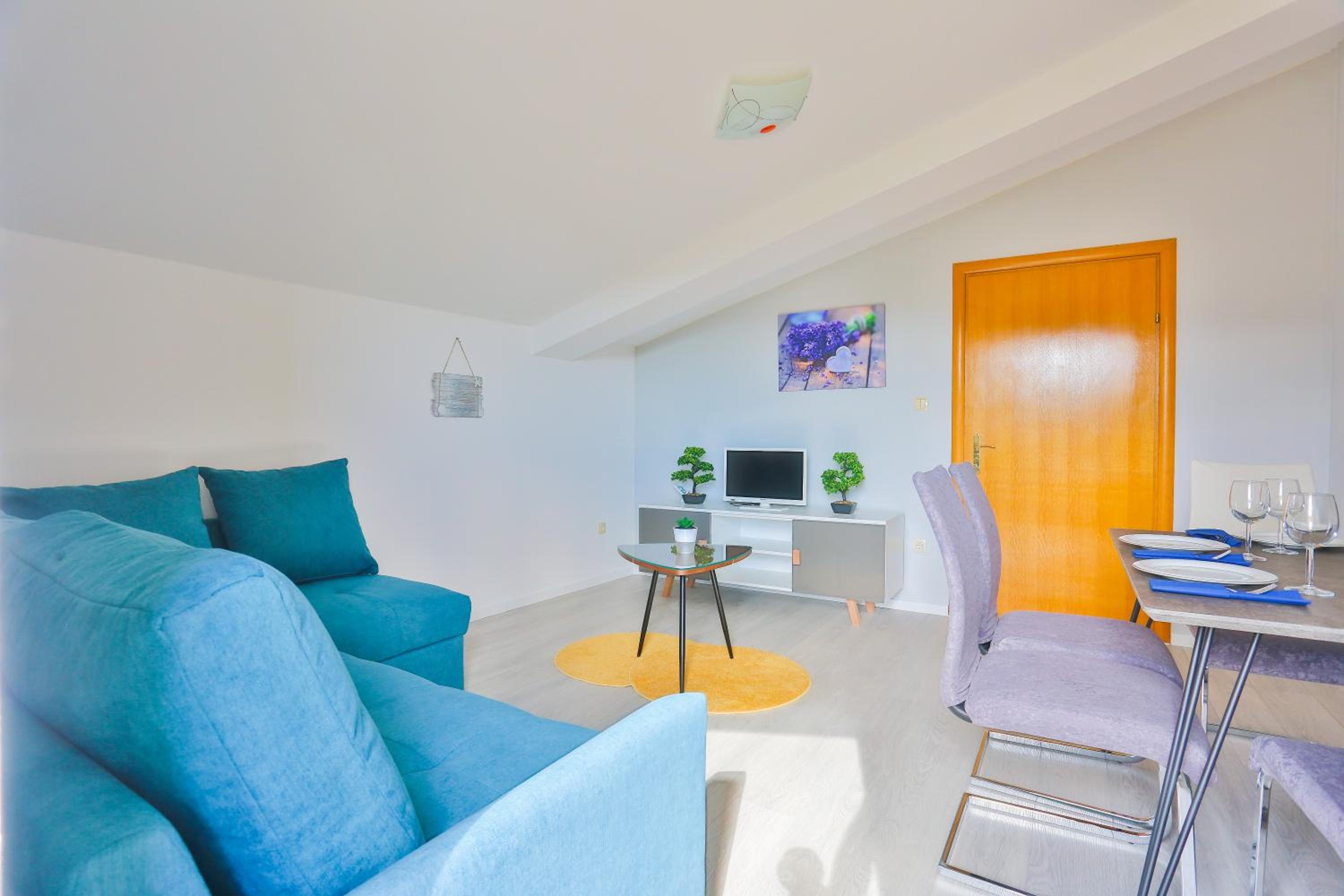 Apartments Maris