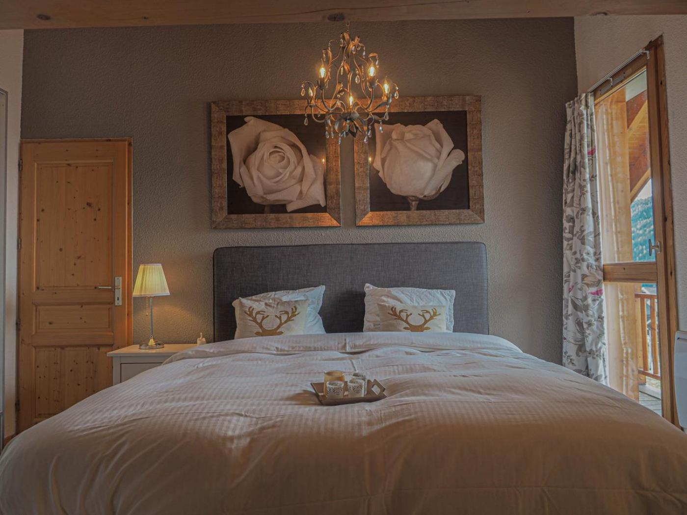 The Hunting Lodge view 3