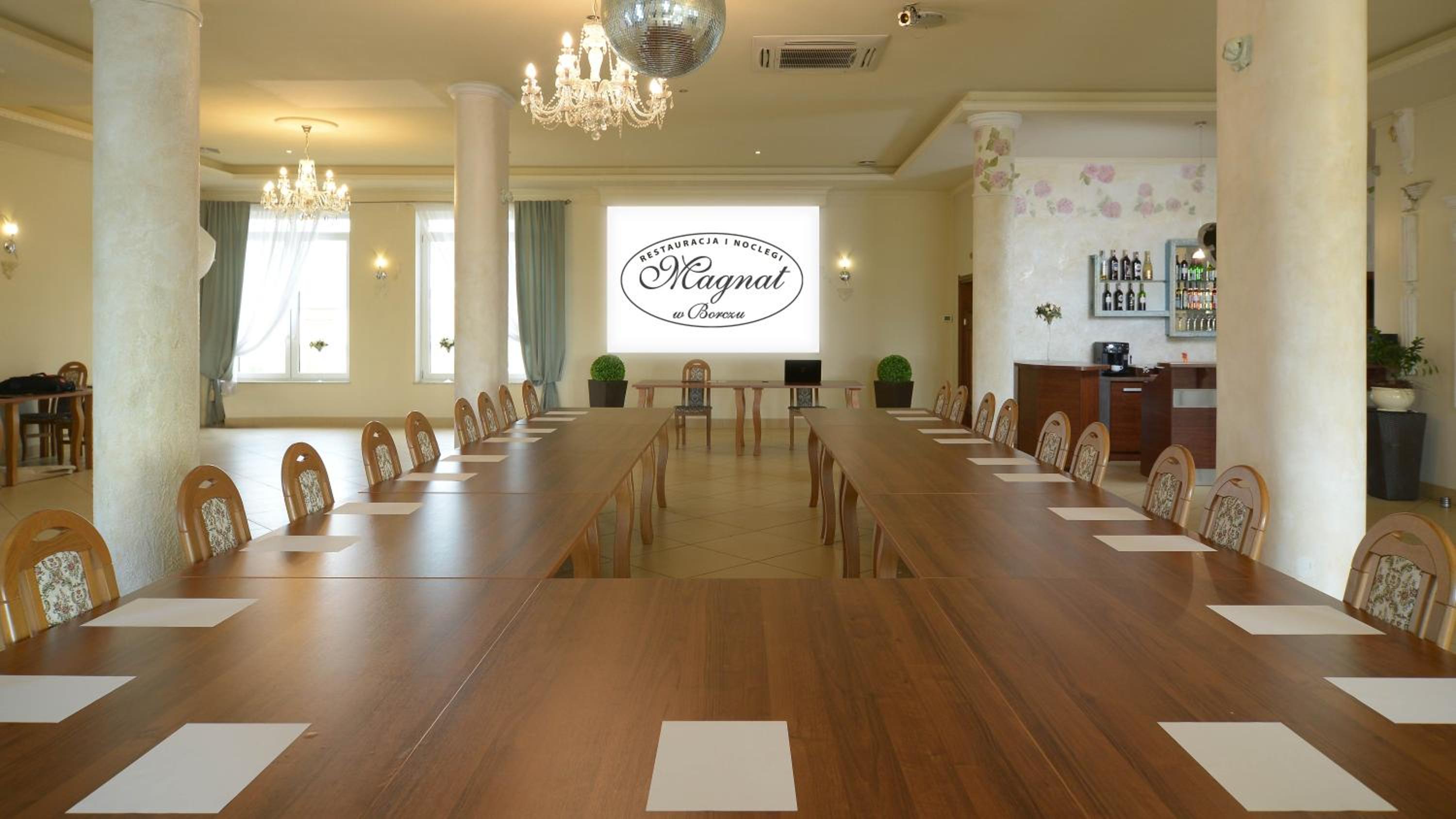 meeting & event spaces