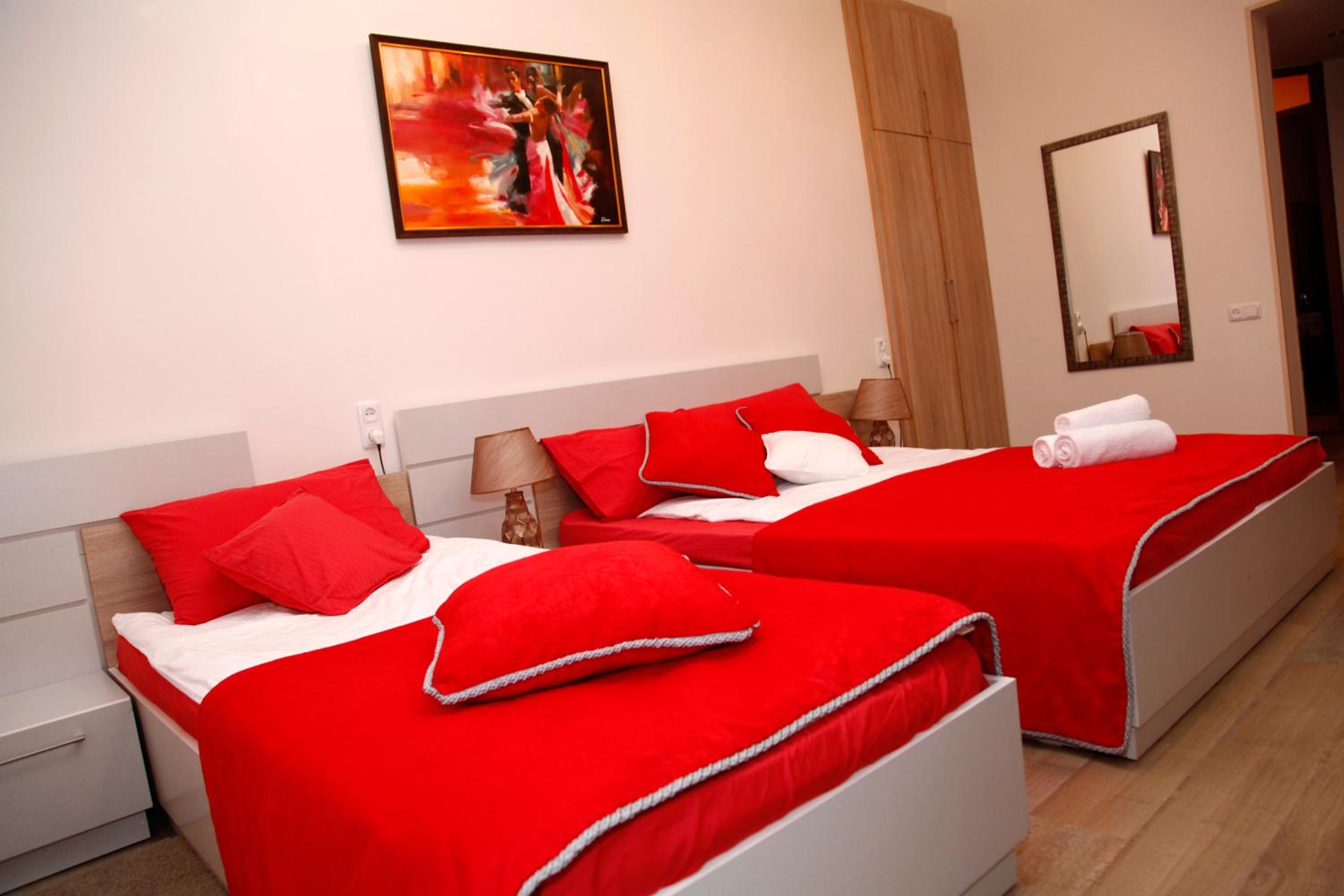Azoyan Guest House