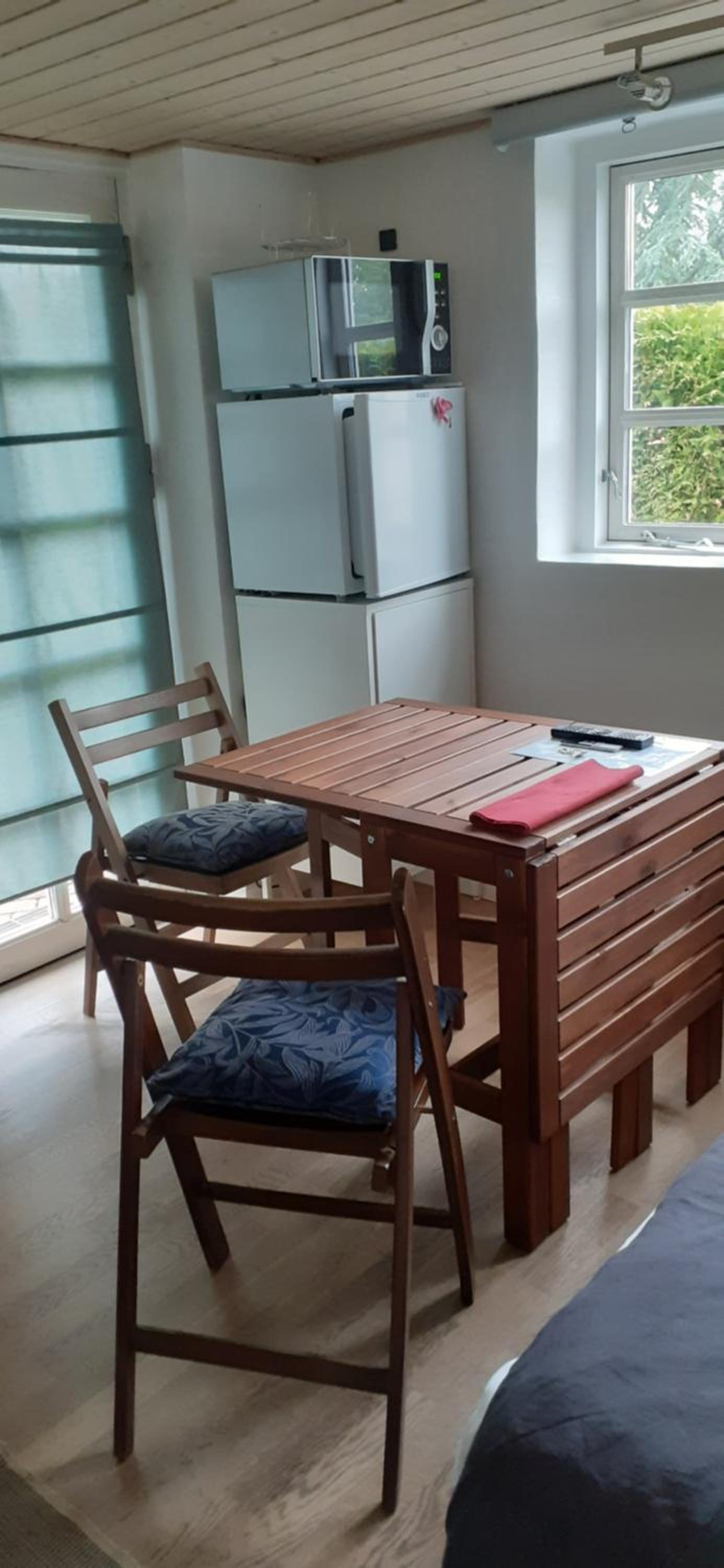 Cozy tiny room, mini kitchen and bathroom view 5