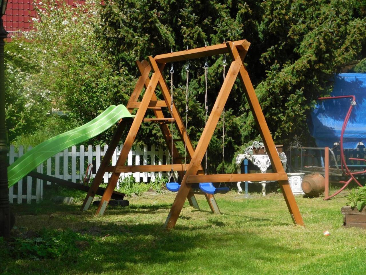 Ferienwohnungen Behling am Schufutsberg view 3