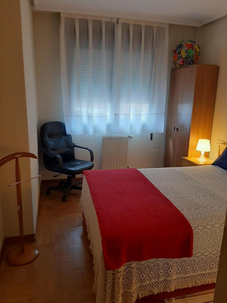 APARTAMENTO EN OVIEDO photo 3
