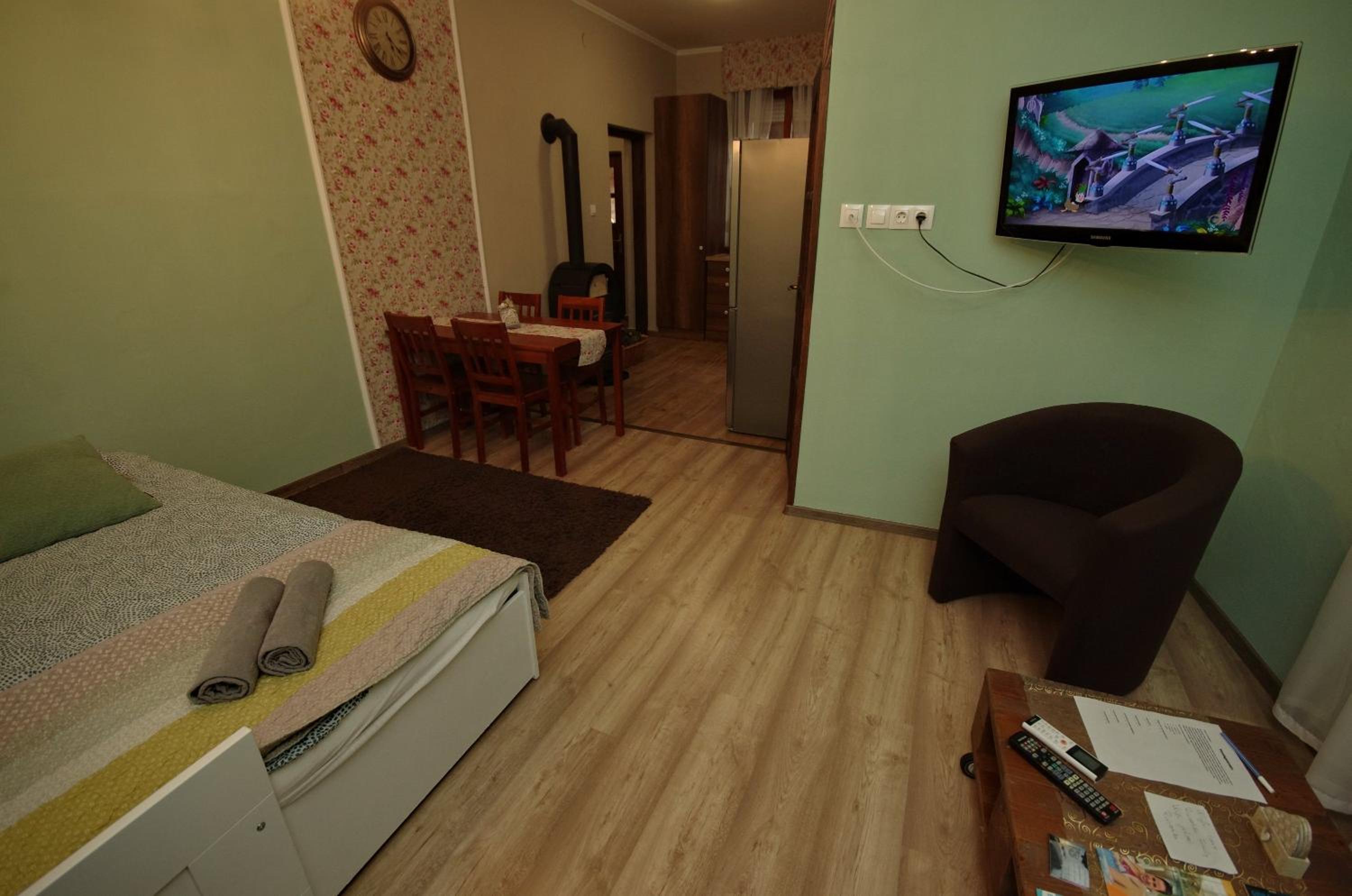 Photo 48