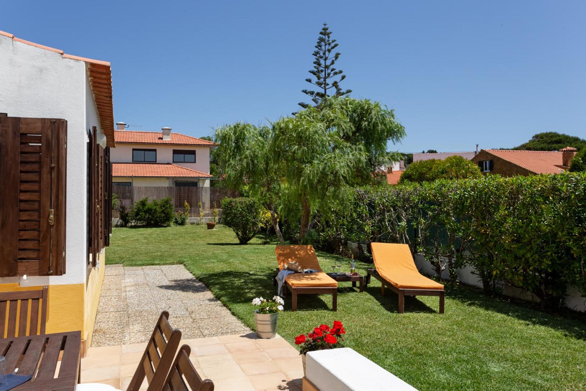 GuestReady - Peaceful beach villa w/ parking view 2