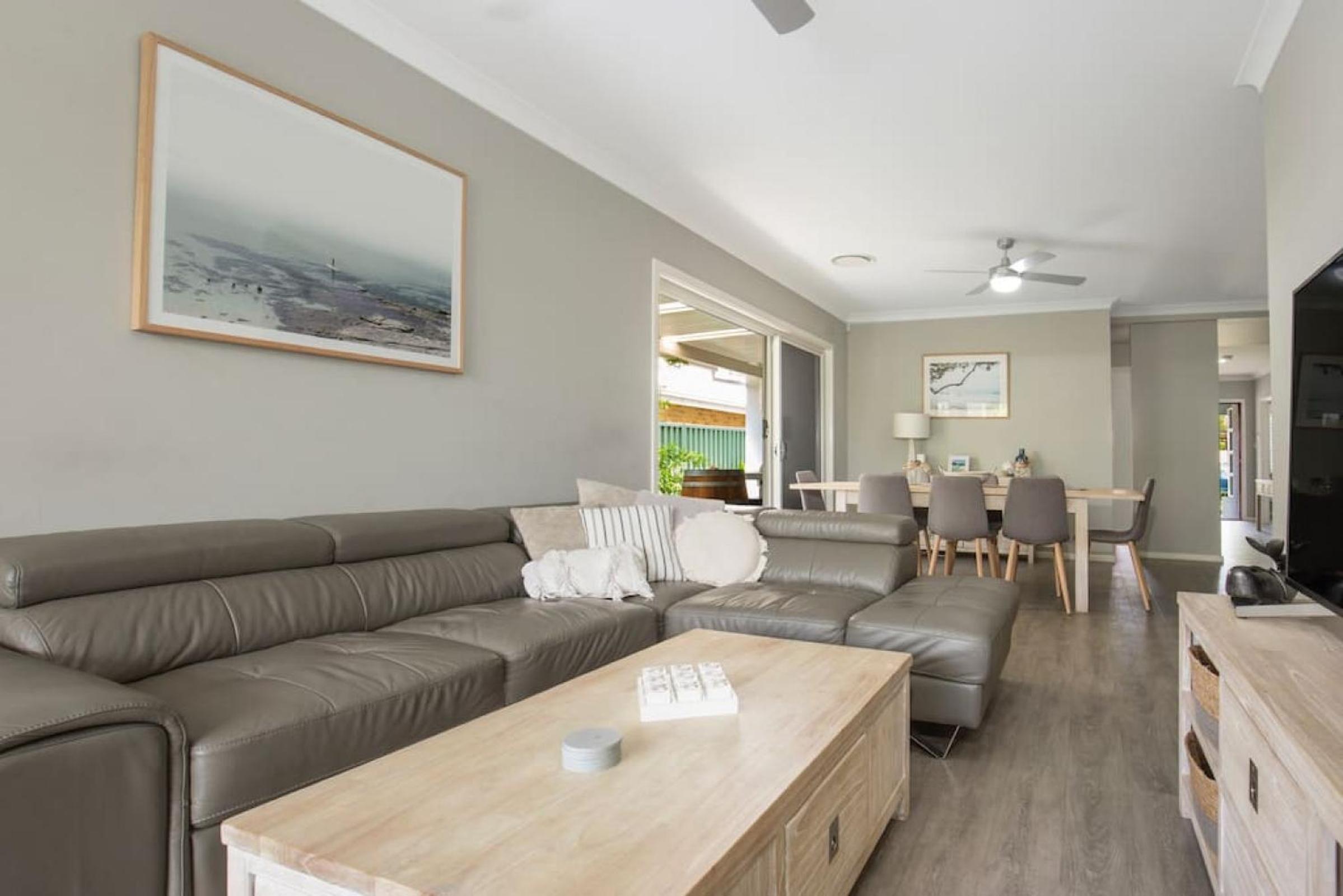 Callala Bay Beach House - Wowly Waters - Pet Friendly