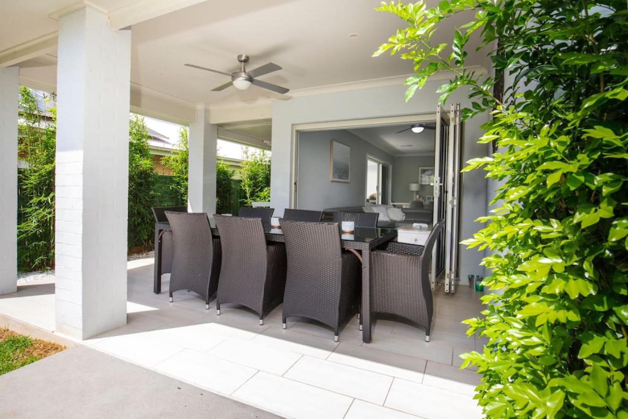 Callala Bay Beach House - Wowly Waters - Pet Friendly