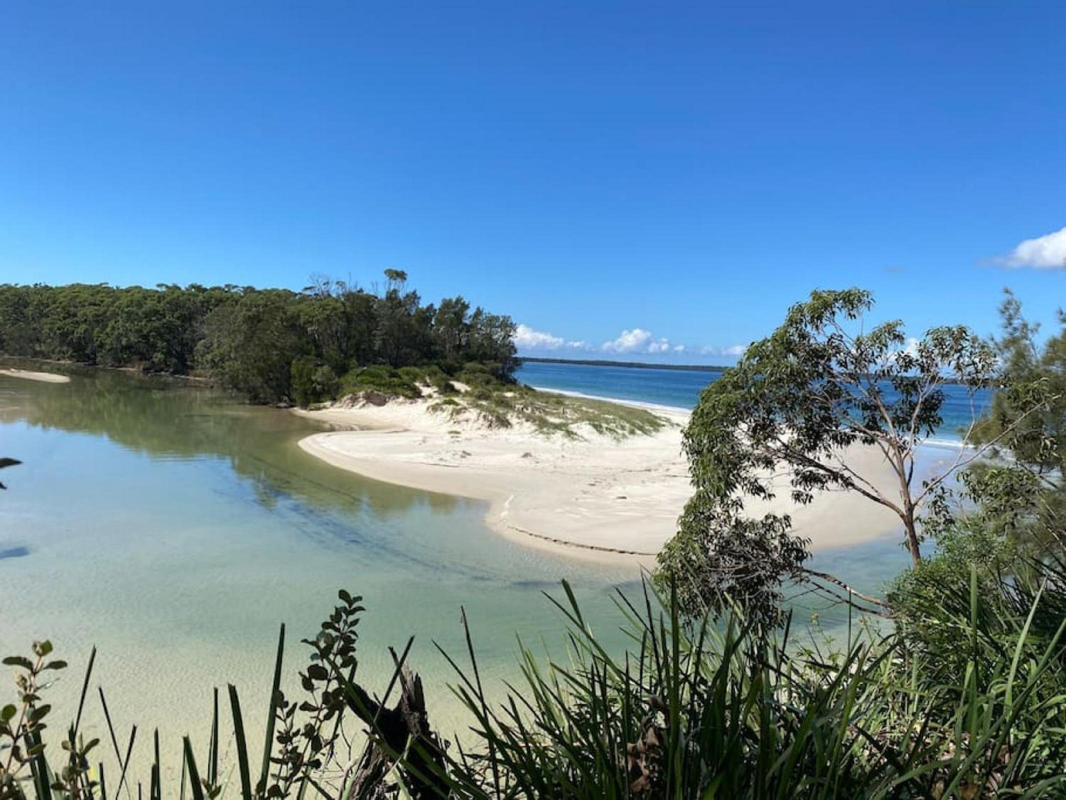 Callala Bay Beach House - Wowly Waters - Pet Friendly
