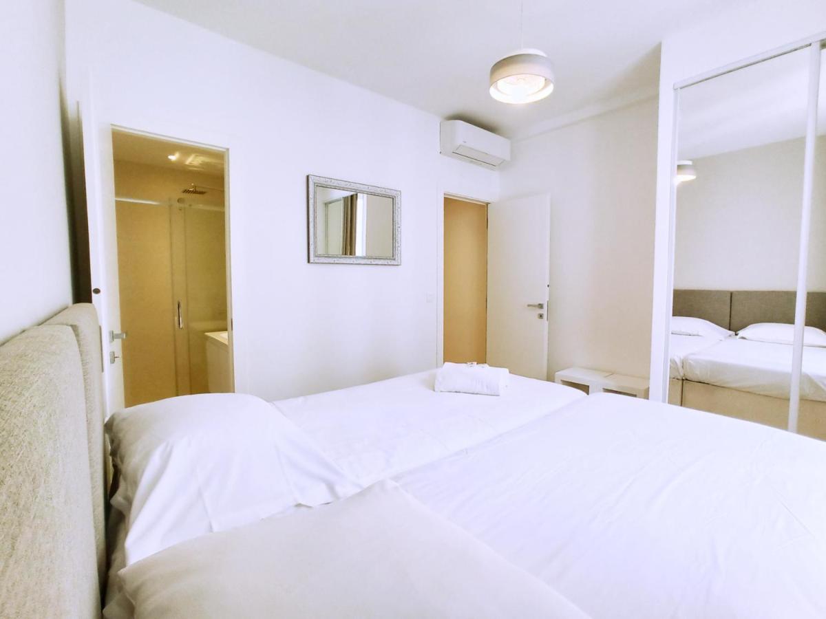Viva Riviera 5 rue Gerard Monod - very close Croisette and Palais view 2