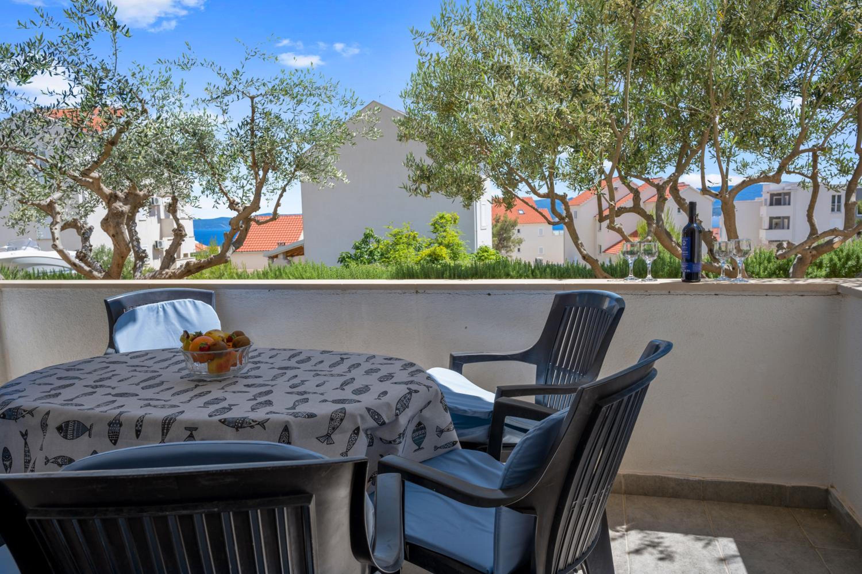Golden Cape Apartments view 5