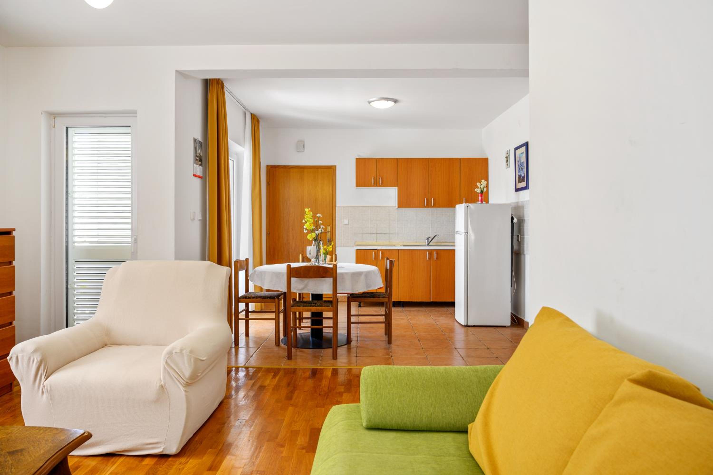 Golden Cape Apartments view 4