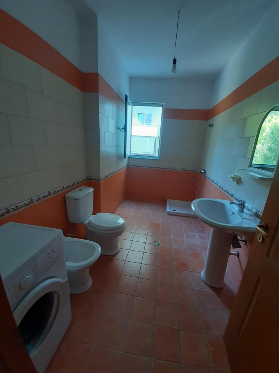 Sea View Marina Apartment Vlore