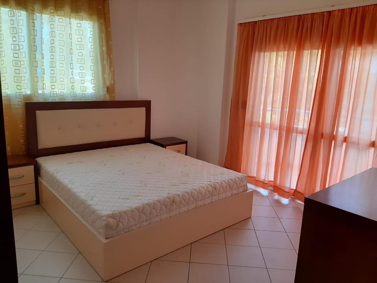 Sea View Marina Apartment Vlore